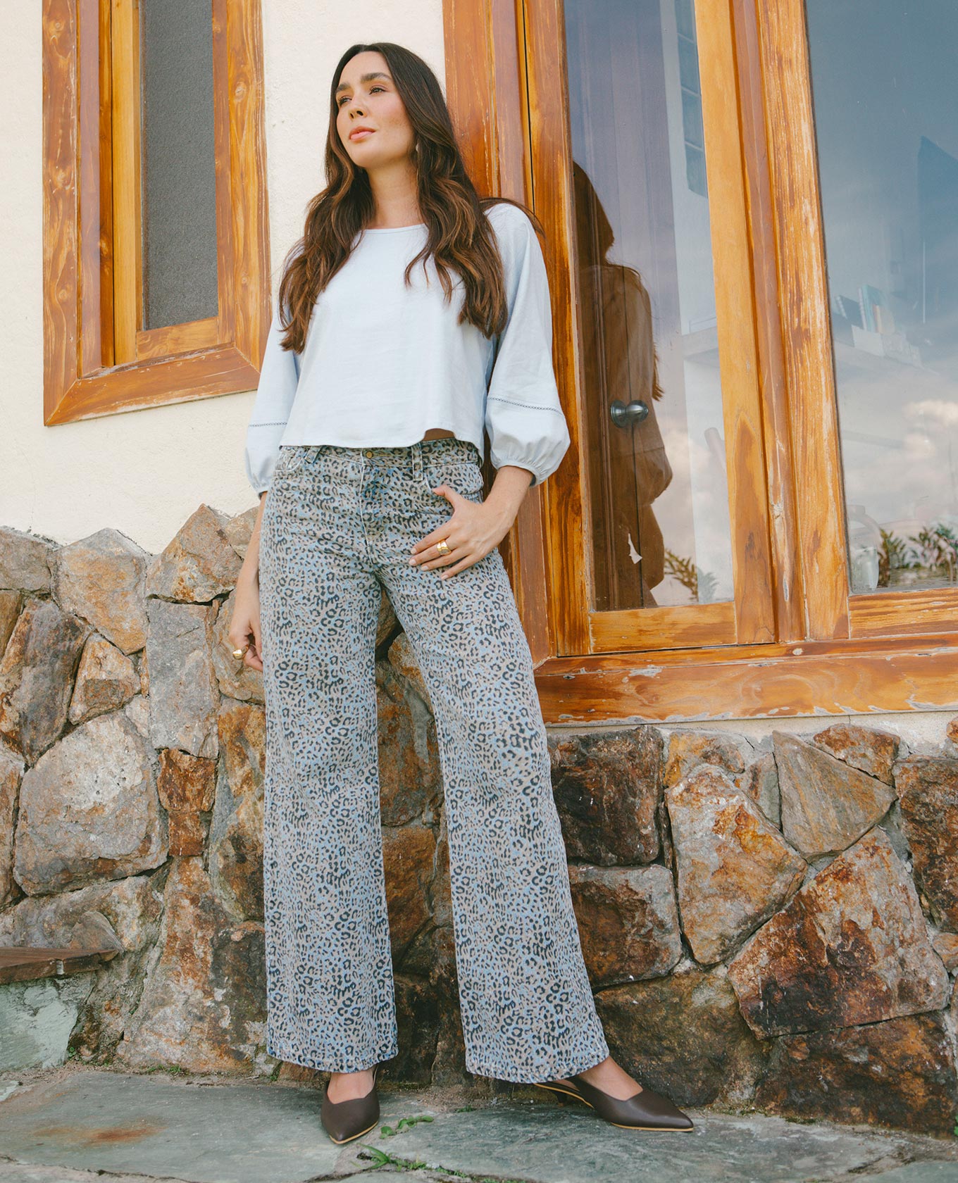 JEAN MOM FLARE PARA MUJER ANIMAL PRINT CINCO BOLSILLOS Adrissa | Ropa para mujer Jeans