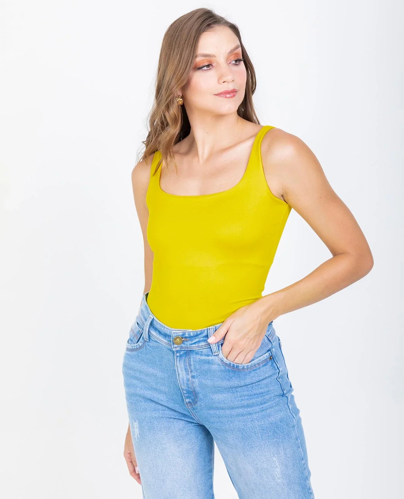 BLUSA ADRISSA BÁSICA JULIA PARA MUJER AMARILLO Adrissa