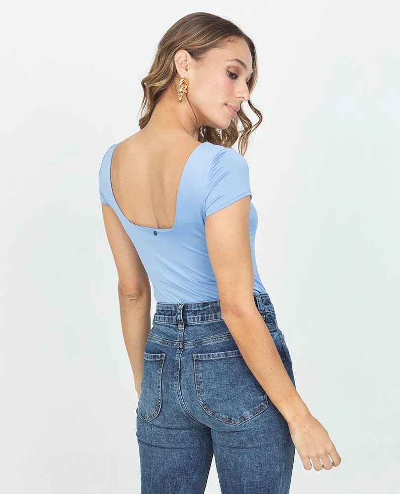 BLUSA ADRISSA BÁSICA REBECA PARA MUJER Adrissa Blusas
