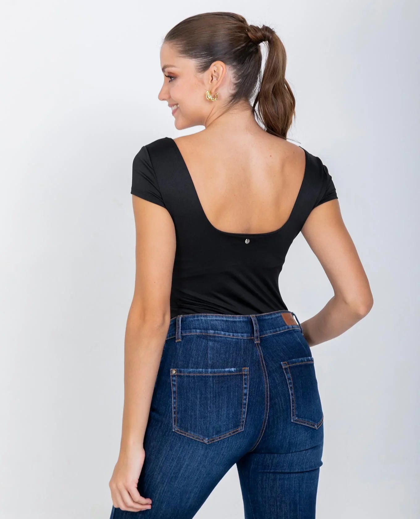 BLUSA ADRISSA BÁSICA REBECA PARA MUJER Adrissa Blusas