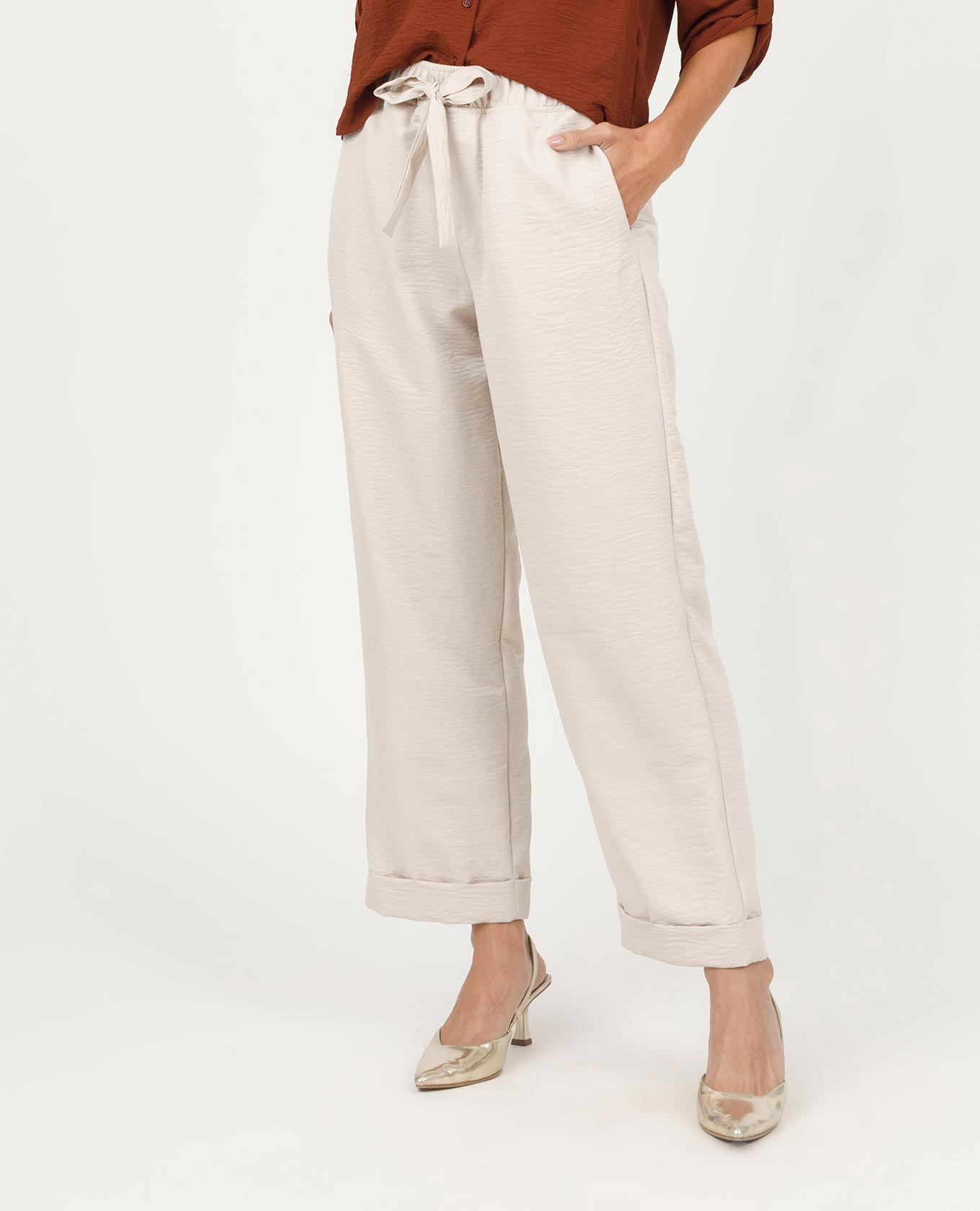 PANTALÓN PARA MUJER CON ELÁSTICO EN CINTURA Y TIRA PARA ANUDAR CON GUARDAPOLVO Adrissa | Ropa para mujer Pantalones