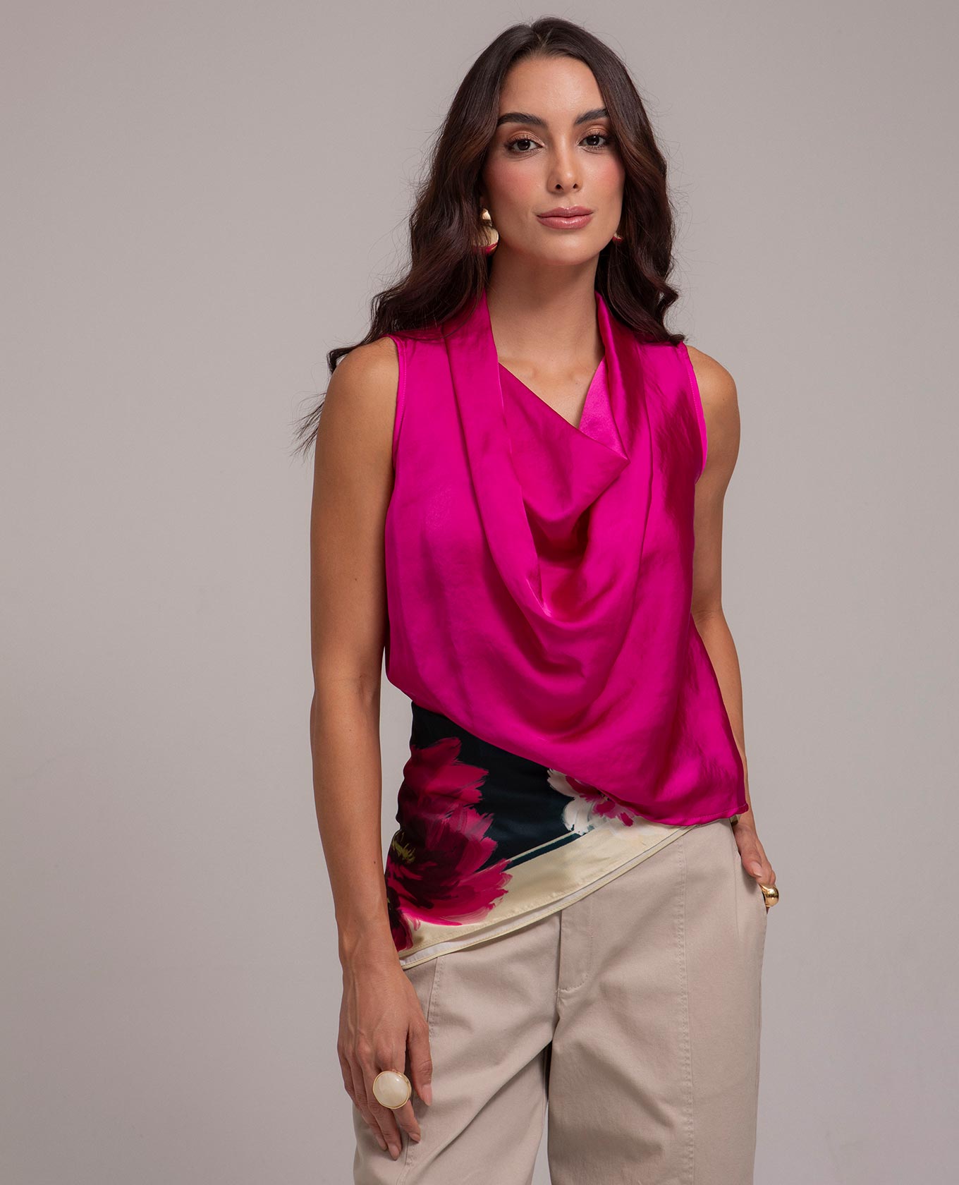 PAÑUELO ESTAMPADO EXCLUSIVO FLORES 70CM X 70CM Adrissa | Ropa para mujer