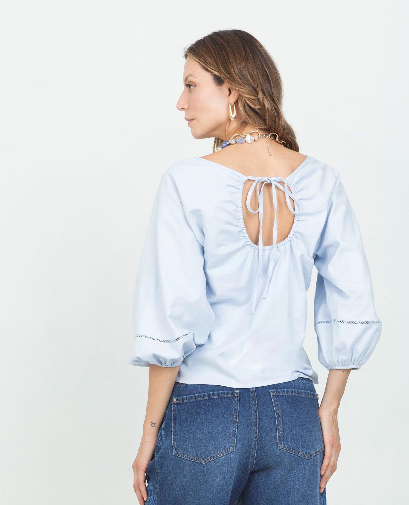 BLUSA MANGA 3/4 PARA MUJER MANGA RANGLAN CON PUNTADA ARTESANAL ESCOTE RECOGIDO Adrissa