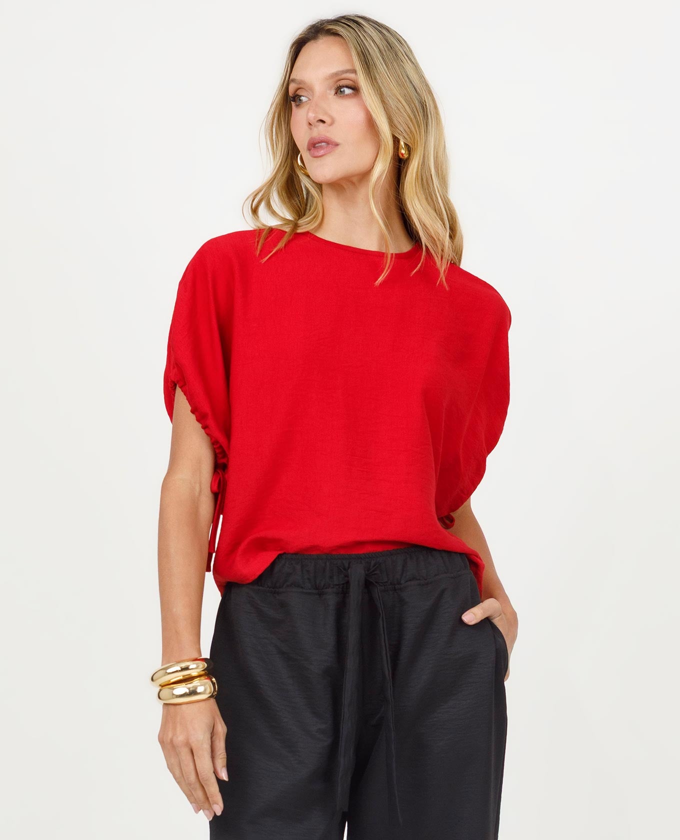 BLUSA HOMBRO RODADO PARA MUJER CON RECOGIDO EN PUÑOS CON TIRA PARA ANUDAR Adrissa | Ropa para mujer Blusas