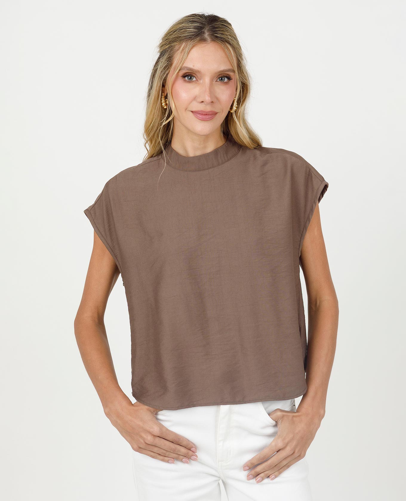 BLUSA CORTA PARA MUJER CON CUELLO ALTO Y MANGA RODADA Adrissa | Ropa para mujer Blusas