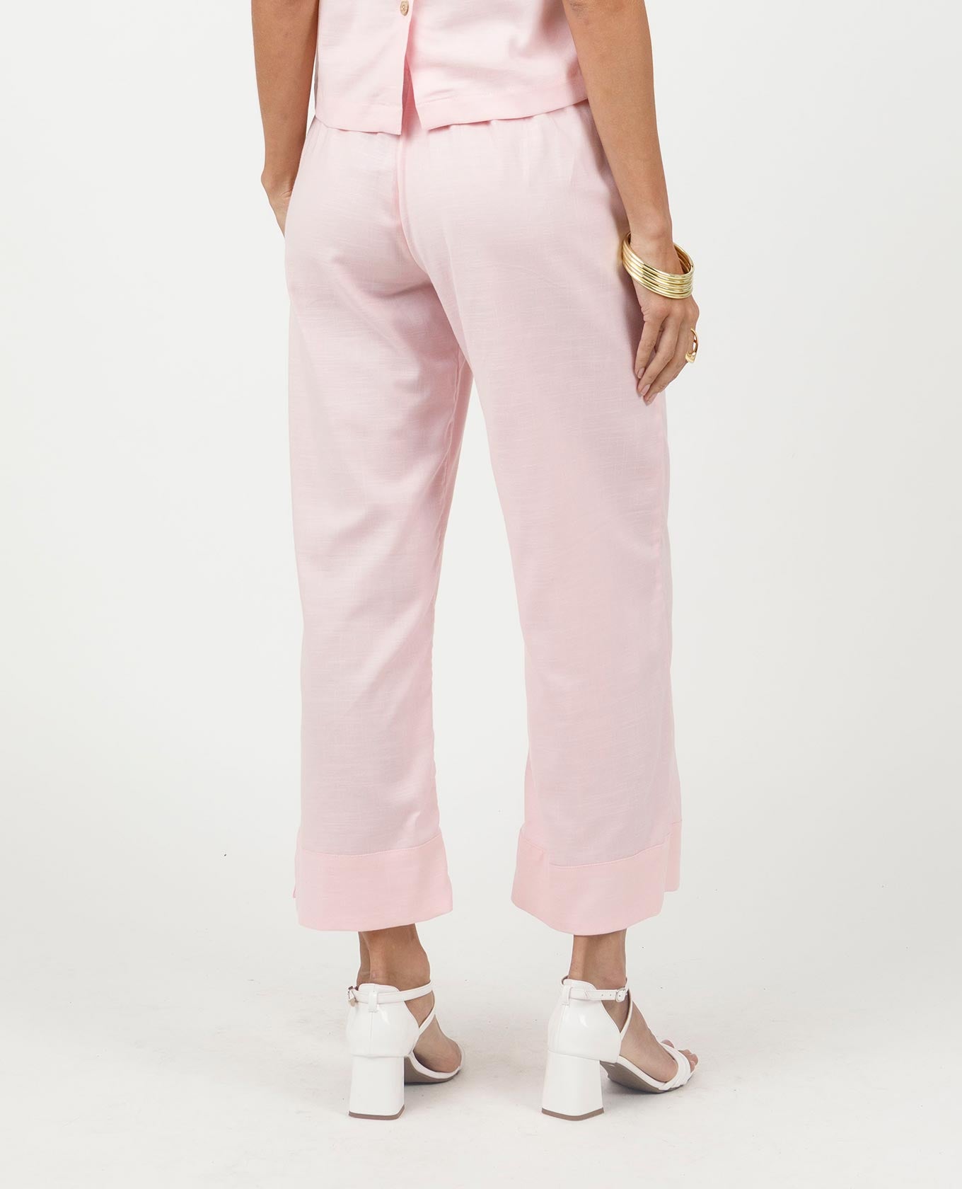 PANTALÓN CORTO PARA MUJER SILUETA RECTA CON ABERTURA EN BOTA Y ELÁSTICO Adrissa | Ropa para mujer Pantalones