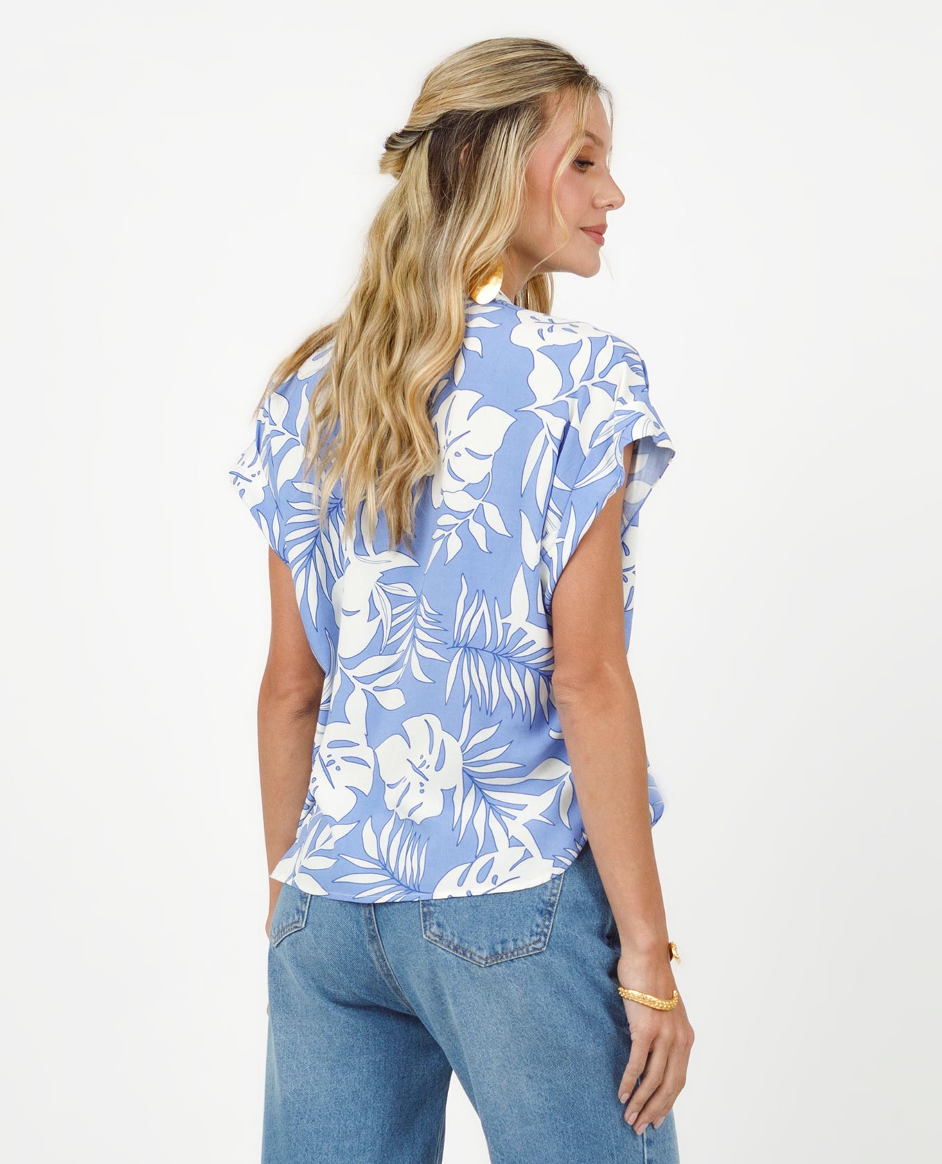 CAMISA MANGA RODADA PARA MUJER ESTAMPADA CON CUELLO NERU Adrissa | Ropa para mujer Blusas