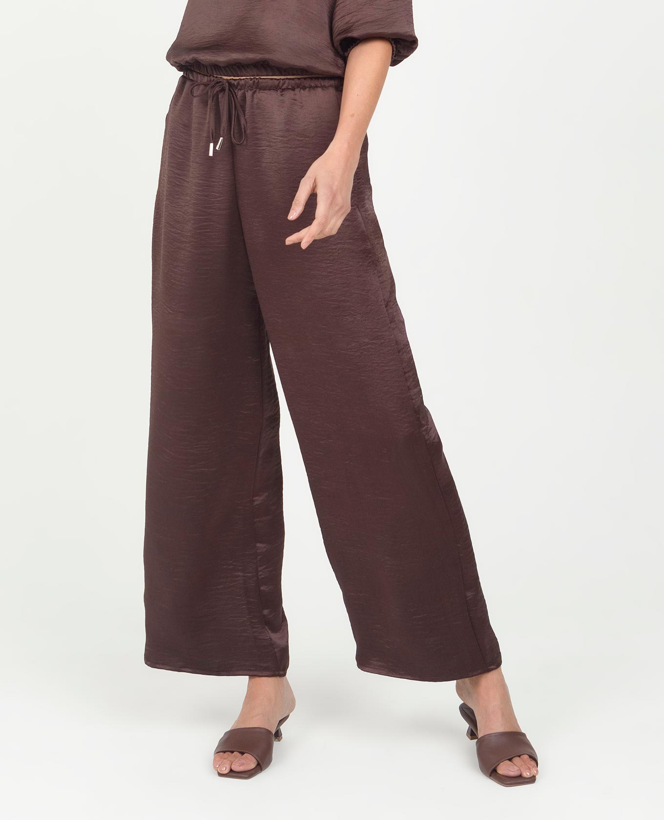 PANTALÓN SATINADO PARA MUJER TIRAS AJUSTABLES EN CINTURA CON PUNTERAS Adrissa | Ropa para mujer Pantalones