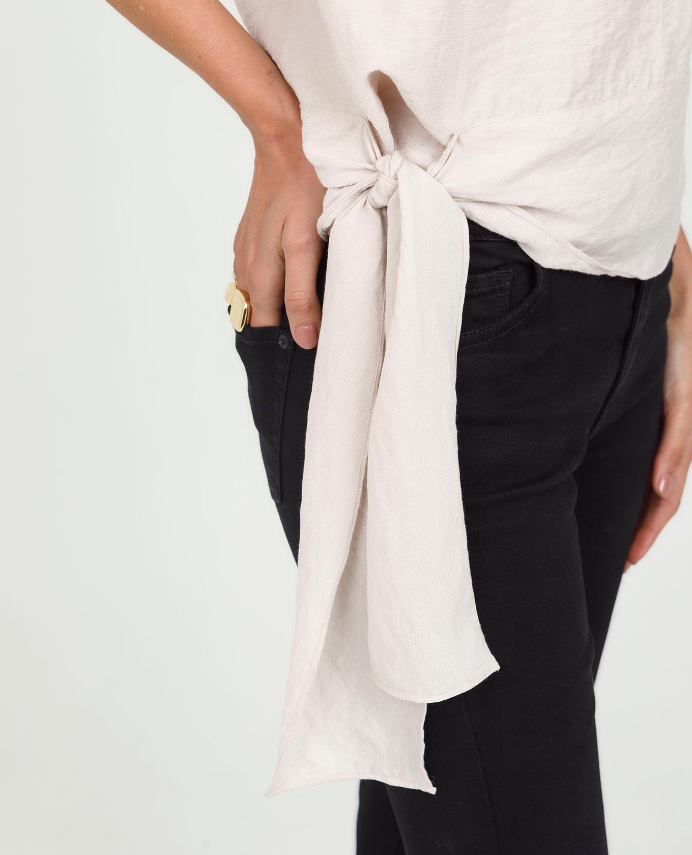 BLUSA MANGA RODADA PARA MUJER CON ANUDADO EN CINTURA Adrissa | Ropa para mujer Blusas