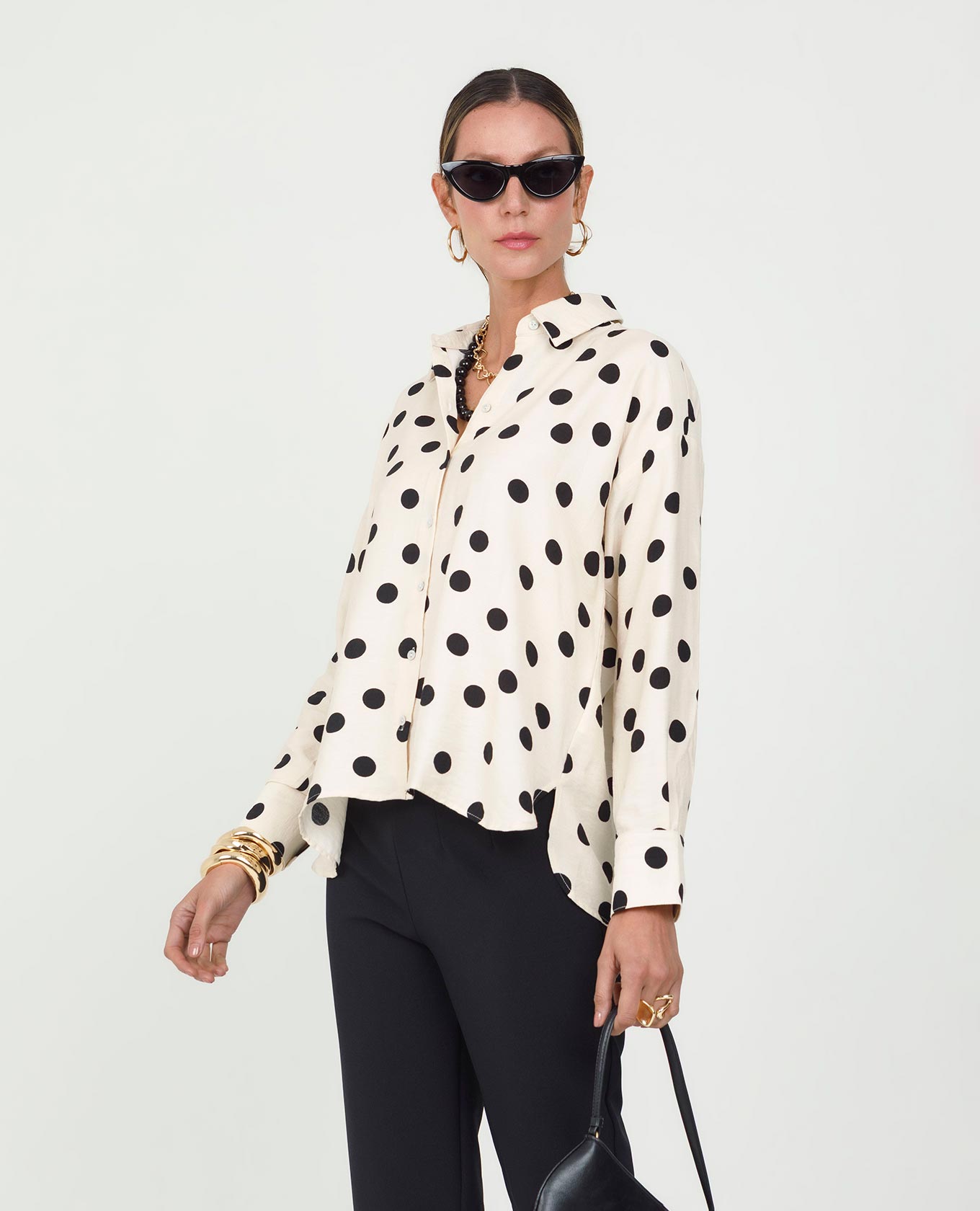 CAMISA LUNARES PARA MUJER MANGA LARGA CON PUNOS ANCHOS Adrissa | Ropa para mujer Blusas