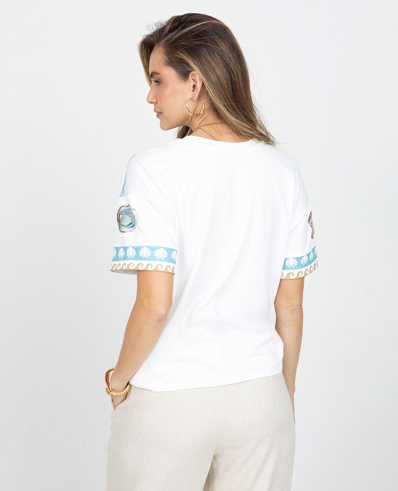 CAMISETA ESTAMPADO EXCLUSIVO PARA MUJER EN TELA CON TACTO SUAVE
