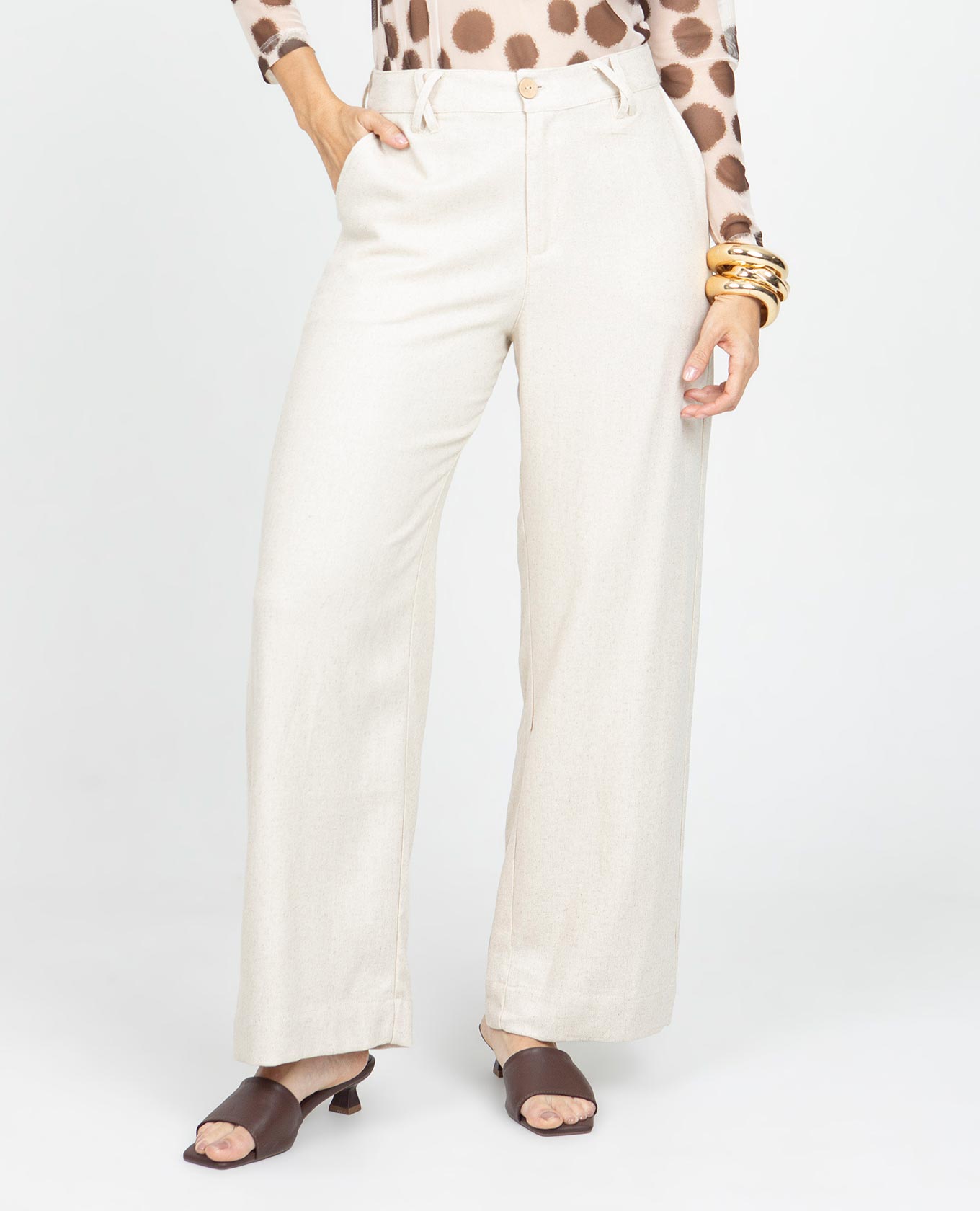 PANTALÓN WIDE LEG PARA MUJER CON CINTURON Y HEBILLA EN TELA CON EFECTO SEMILLA Adrissa | Ropa para mujer Pantalones