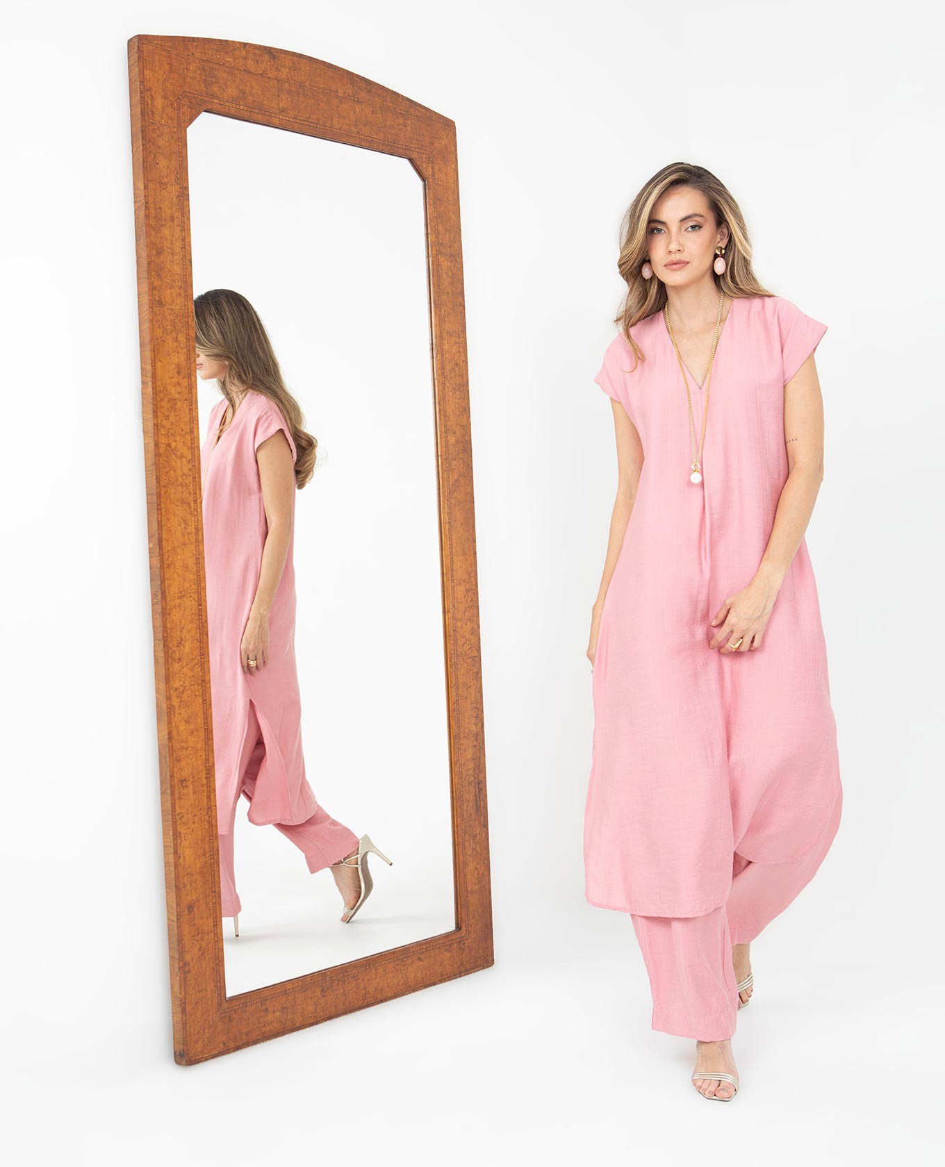 BLUSÓN ESCOTE V PARA MUJER MANGA INCLUIDA CON ABERTURAS EN COSTADOS Adrissa | Ropa para mujer Blusas