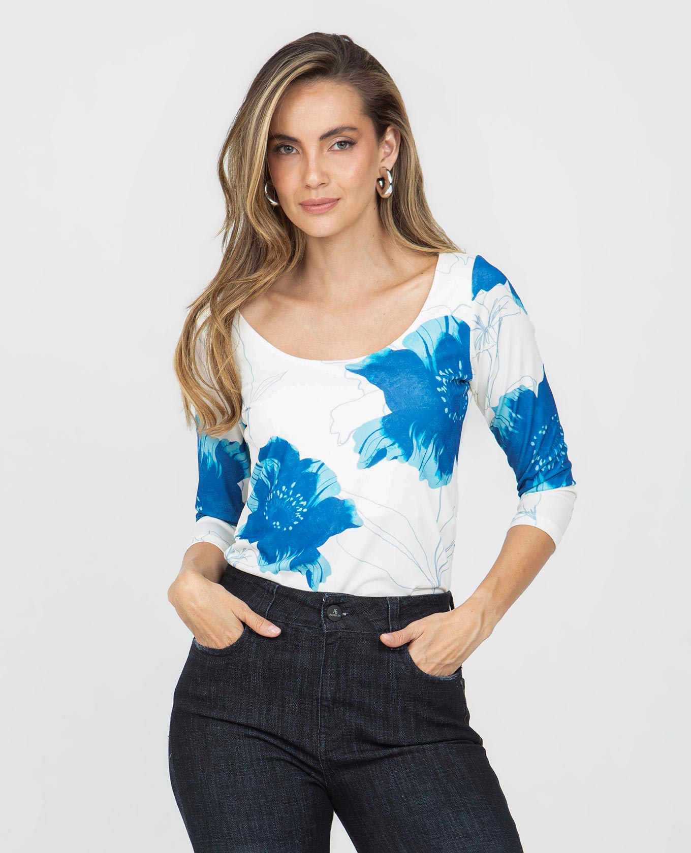BLUSA ESTAMPADA MANGA 3/4 ESCOTE U EN TEJIDO DE PUNTO Adrissa | Ropa para mujer Blusas