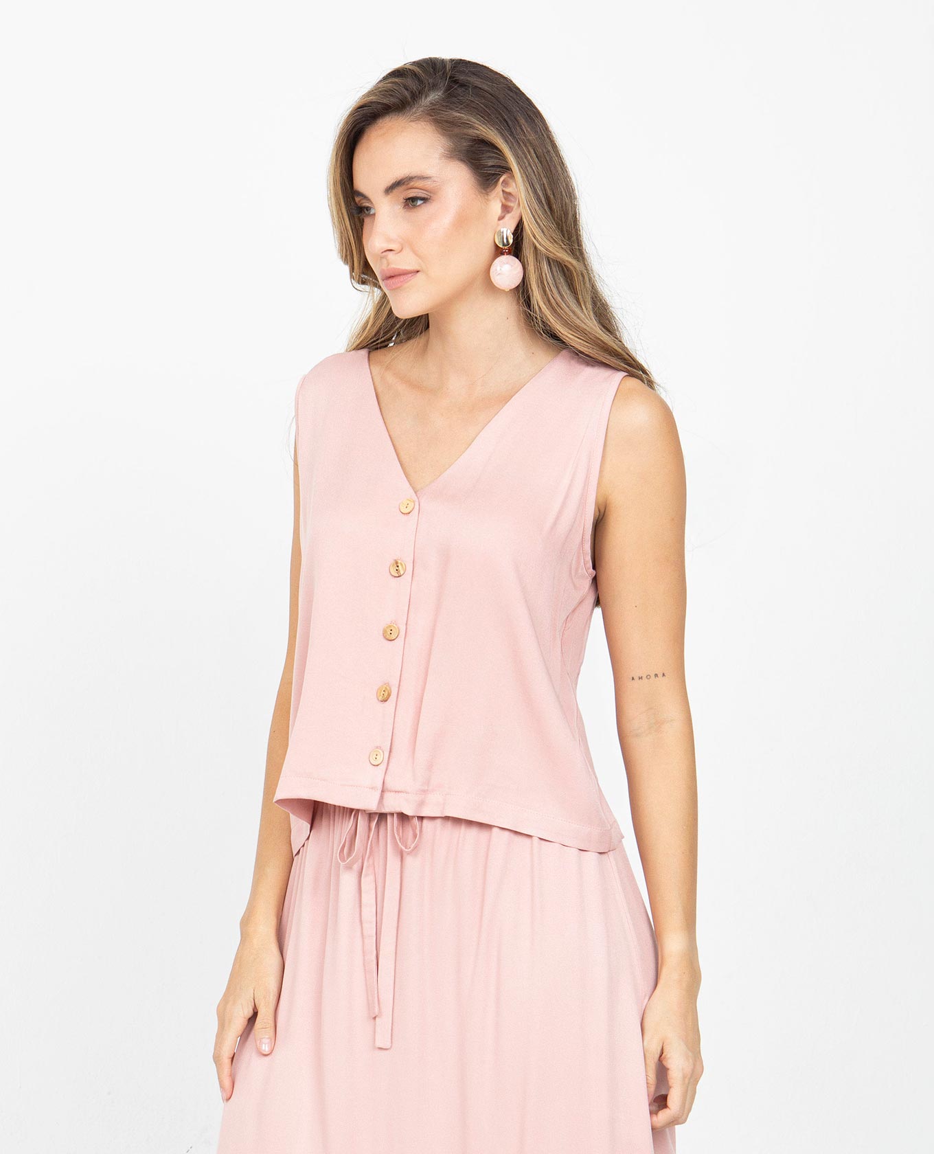 BLUSA MANGA SISA PARA MUJER ESCOTE V BOTONES EN MADERA Adrissa | Ropa para mujer Blusas