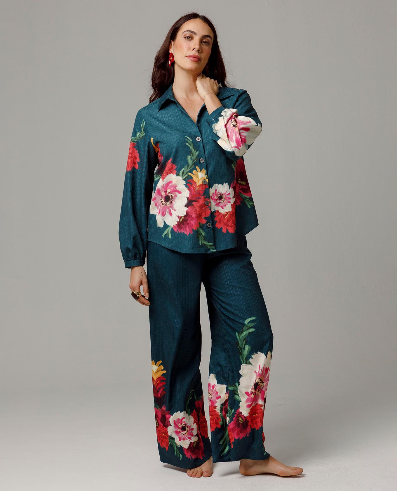 CAMISA FLORES PARA MUJER ESTAMPACIÓN EXCLUSIVA MANGA LARGA EN JAQUARD