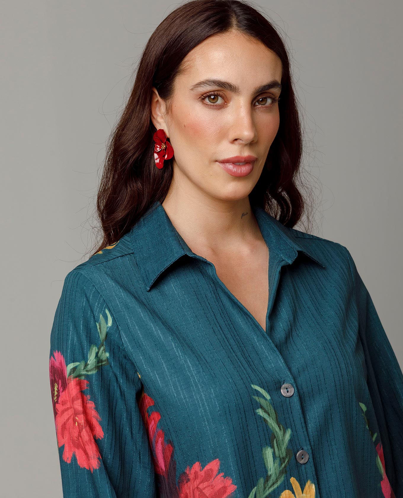 CAMISA FLORES PARA MUJER ESTAMPACIÓN EXCLUSIVA MANGA LARGA EN JAQUARD
