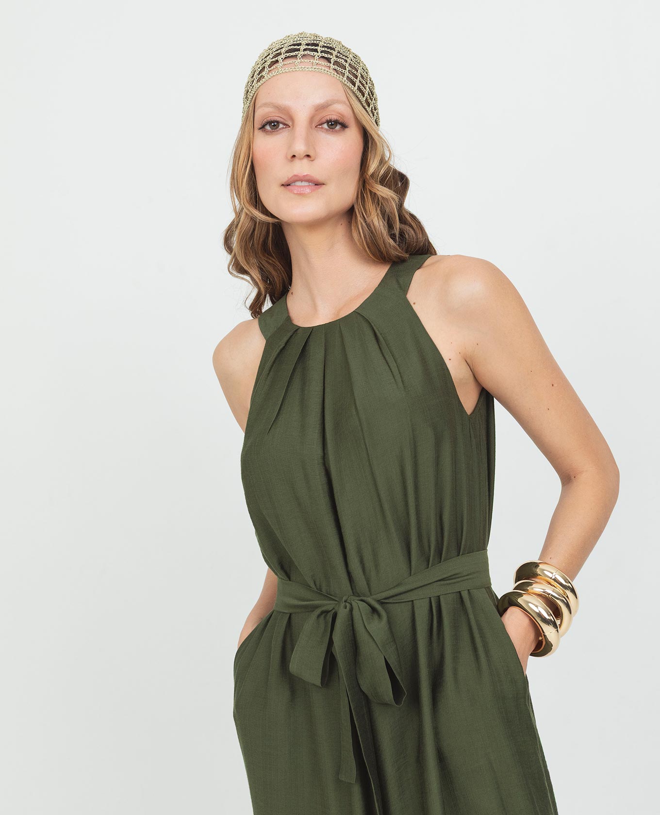 VESTIDO LARGO PARA MUJER ESCOTE HALTER CON PRENSES Y CINTURÓN Adrissa | Ropa para mujer Vestidos