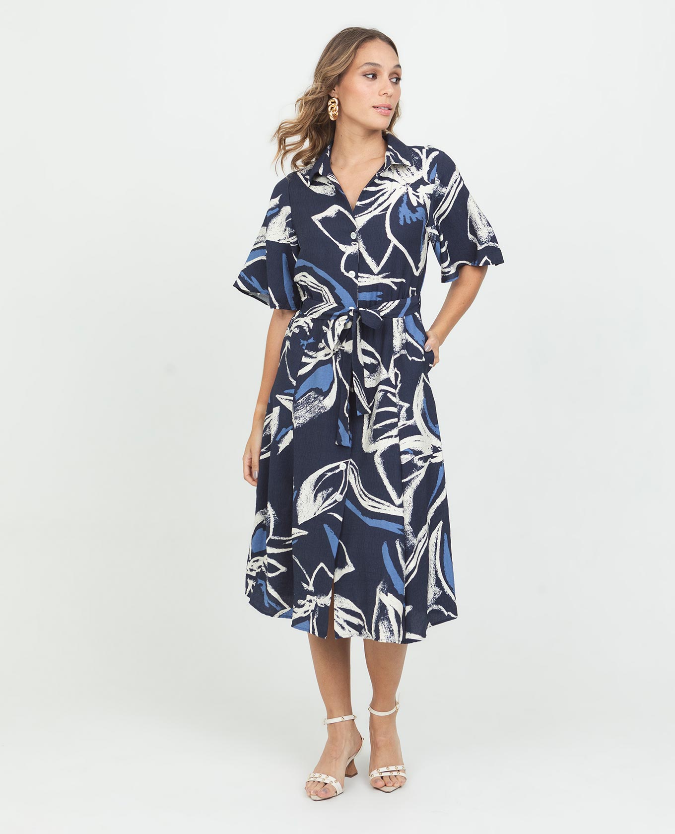 VESTIDO CAMISERO PARA MUJER EN NESGAS ESTAMPADO LARGO MIDI CON CINTURÓN Adrissa | Ropa para mujer