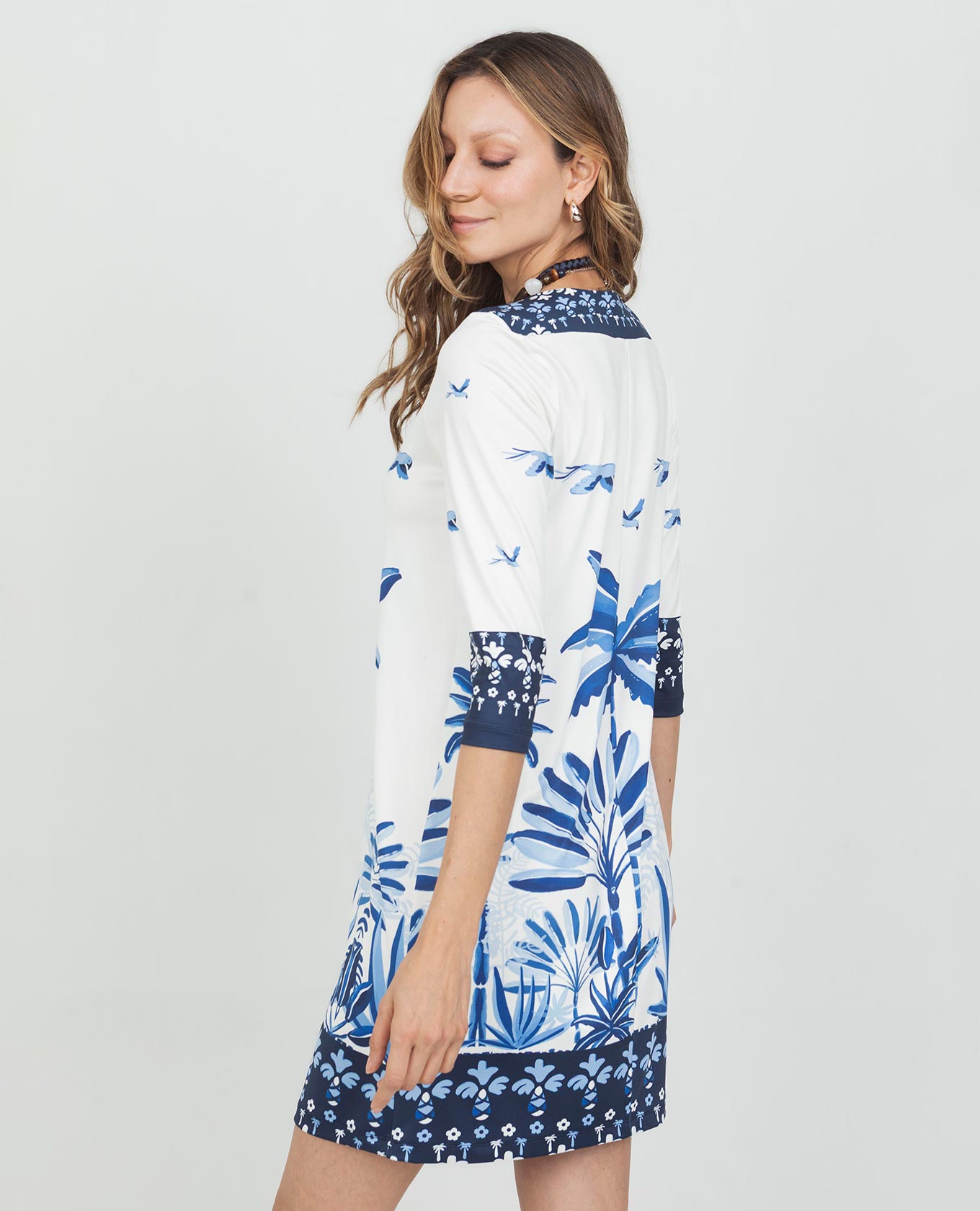 VESTIDO CORTO PARA MUJER ESTAMPADO EXCLUSIVO SILUETA TALEGO EN TEJIDO DE PUNTO Adrissa