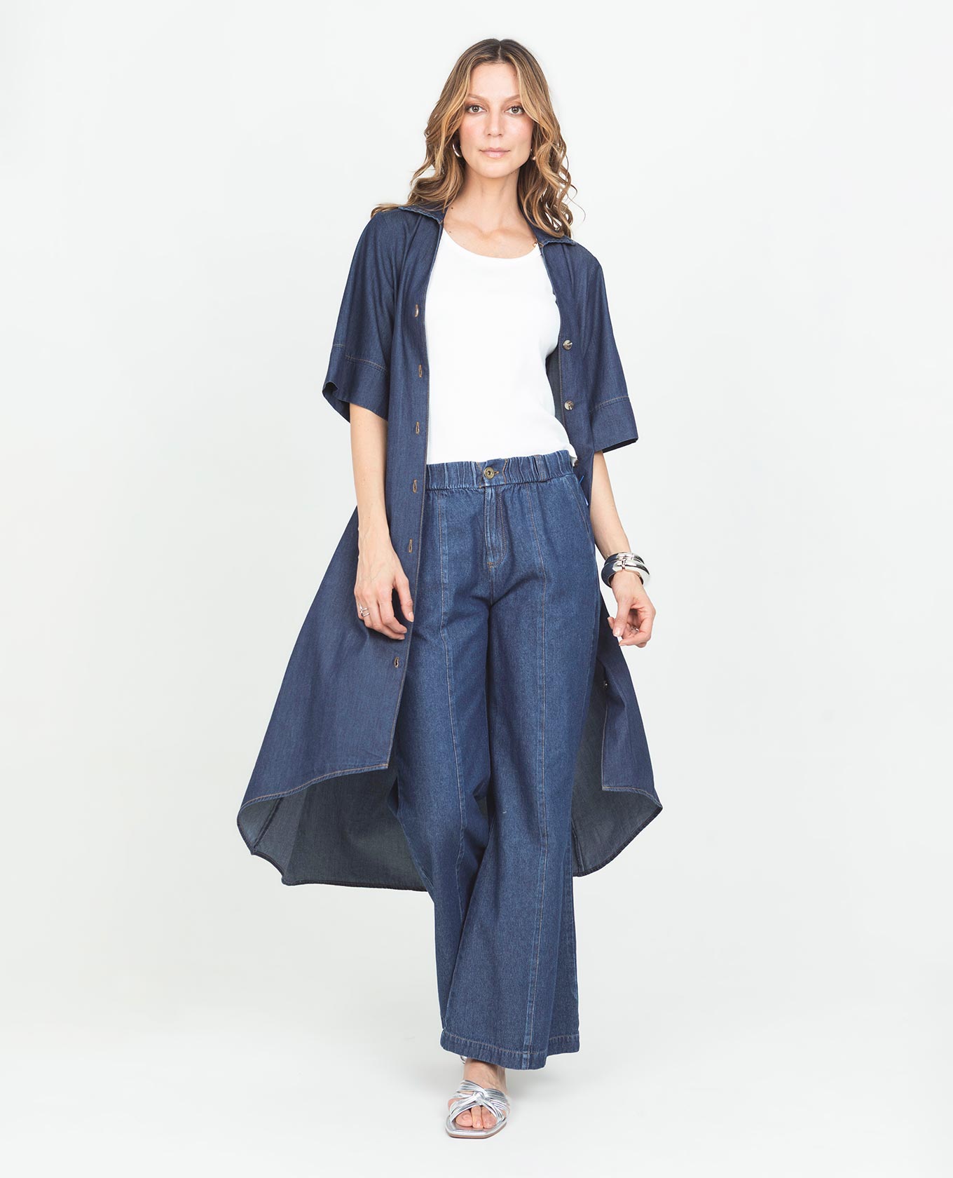 VESTIDO CAMISERO PARA MUJER EN CHAMBRAY LARGO MIDI CON CINTURÓN MANGA CORTA Adrissa