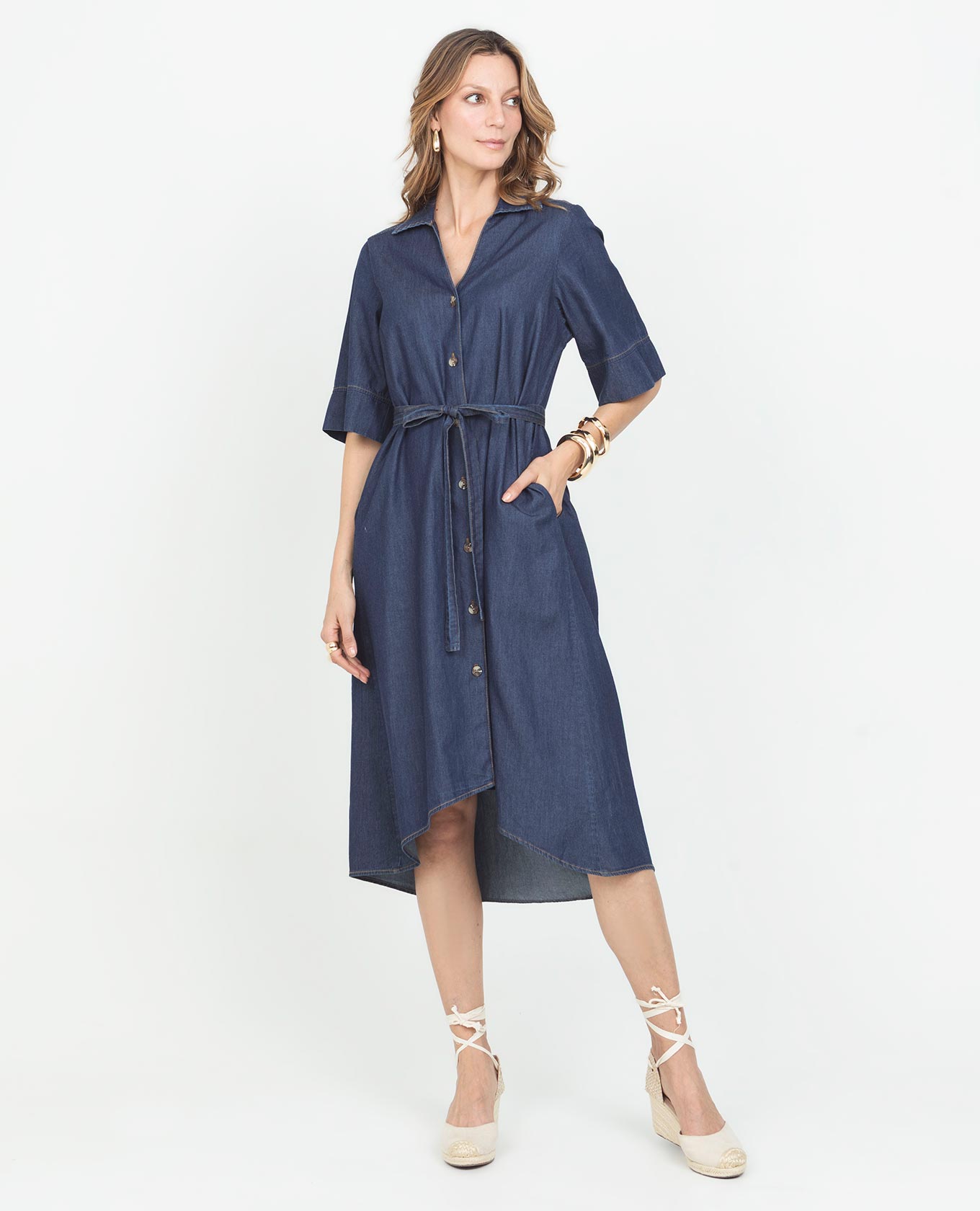 VESTIDO CAMISERO PARA MUJER EN CHAMBRAY LARGO MIDI CON CINTURÓN MANGA CORTA Adrissa