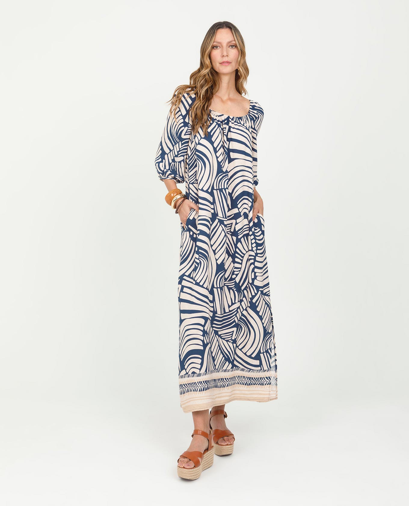 VESTIDO LARGO PARA MUJER ESTAMPADO CON CENEFA ESCOTE CUADRADO Y CINTURÓN Adrissa | Ropa para mujer Vestidos