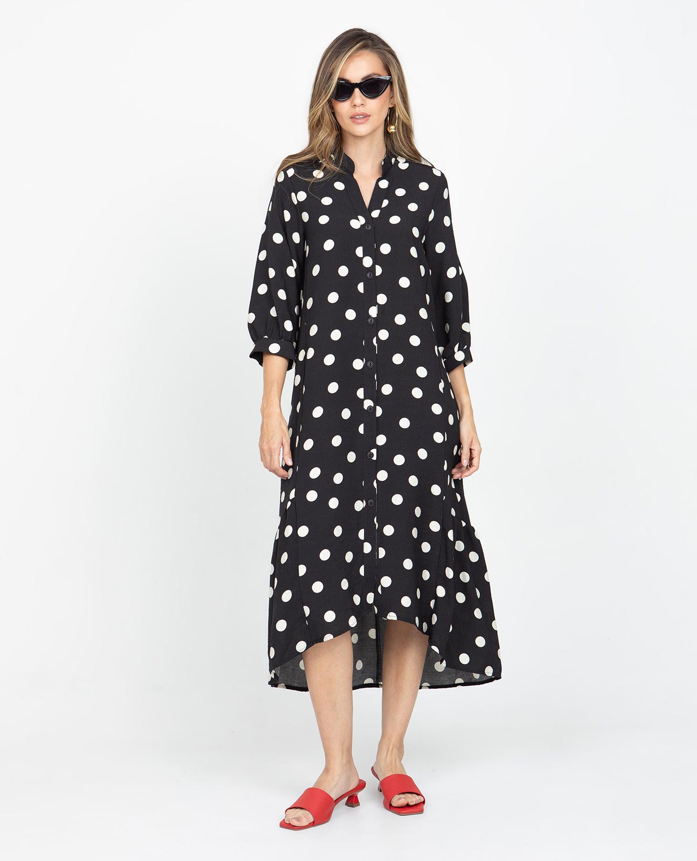 VESTIDO LUNARES PARA MUJER CAMISERO CON CUELLO NERU Y RUEDO ASIMÉTRICO Adrissa | Ropa para mujer Vestidos