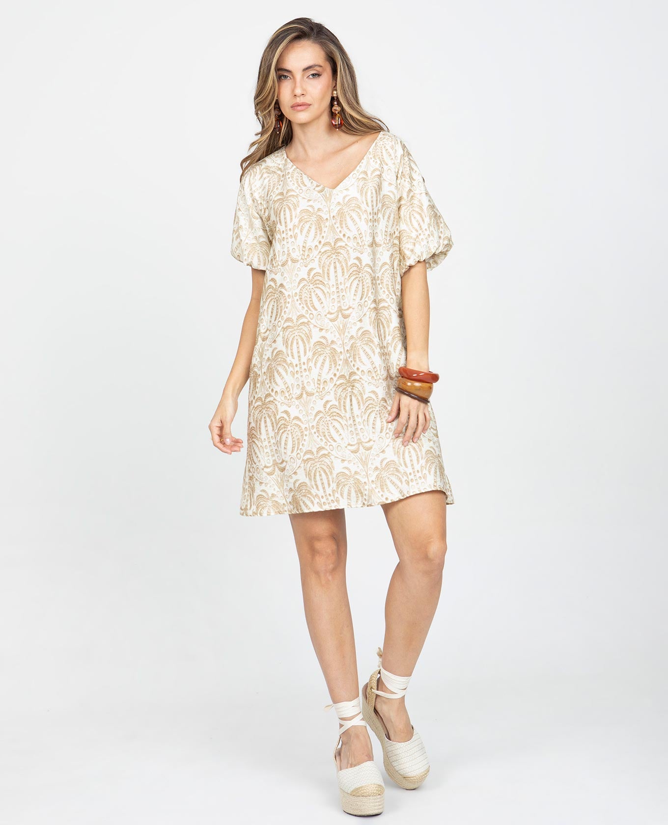 VESTIDO CORTO PARA MUJER ESTAMPADO PALMERAS ESCOTE V MANGA CORTA CON VOLUMEN Adrissa | Ropa para mujer Vestidos