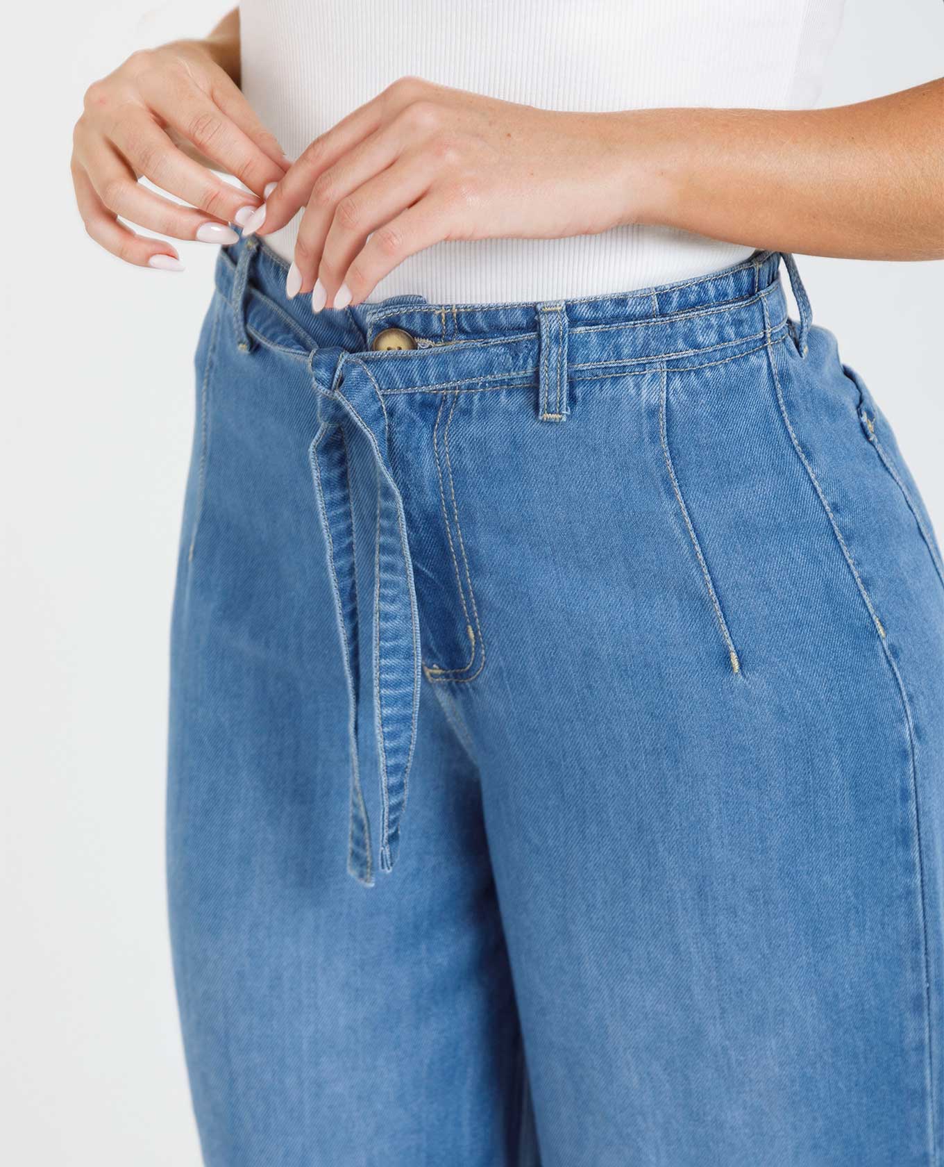 JEAN WIDE LEG PARA MUJER EN TONO MEDIO Adrissa