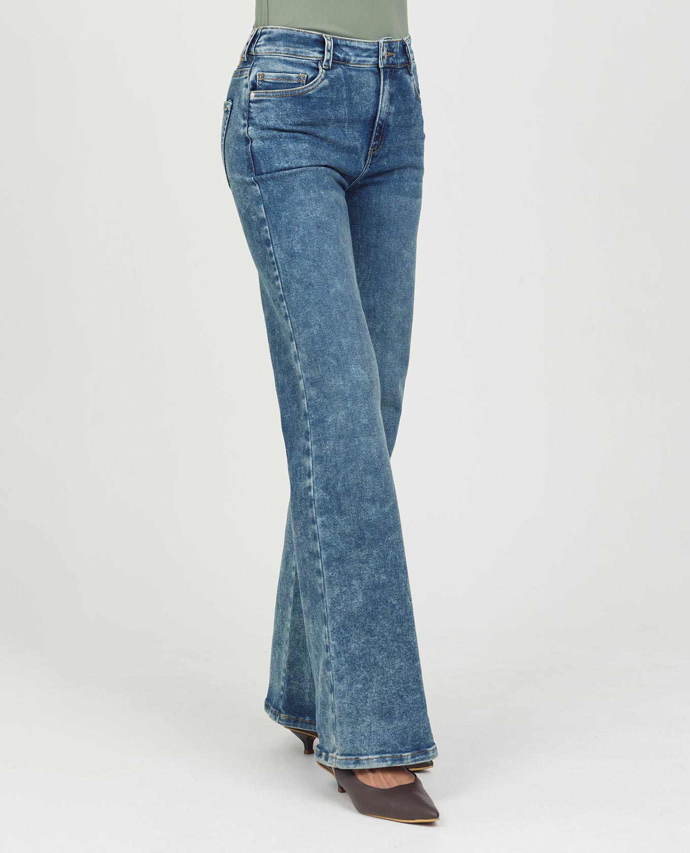 JEAN WIDE LEG PARA MUJER CON PROCESO CINCO BOLSILLOS Adrissa | Ropa para mujer Jeans