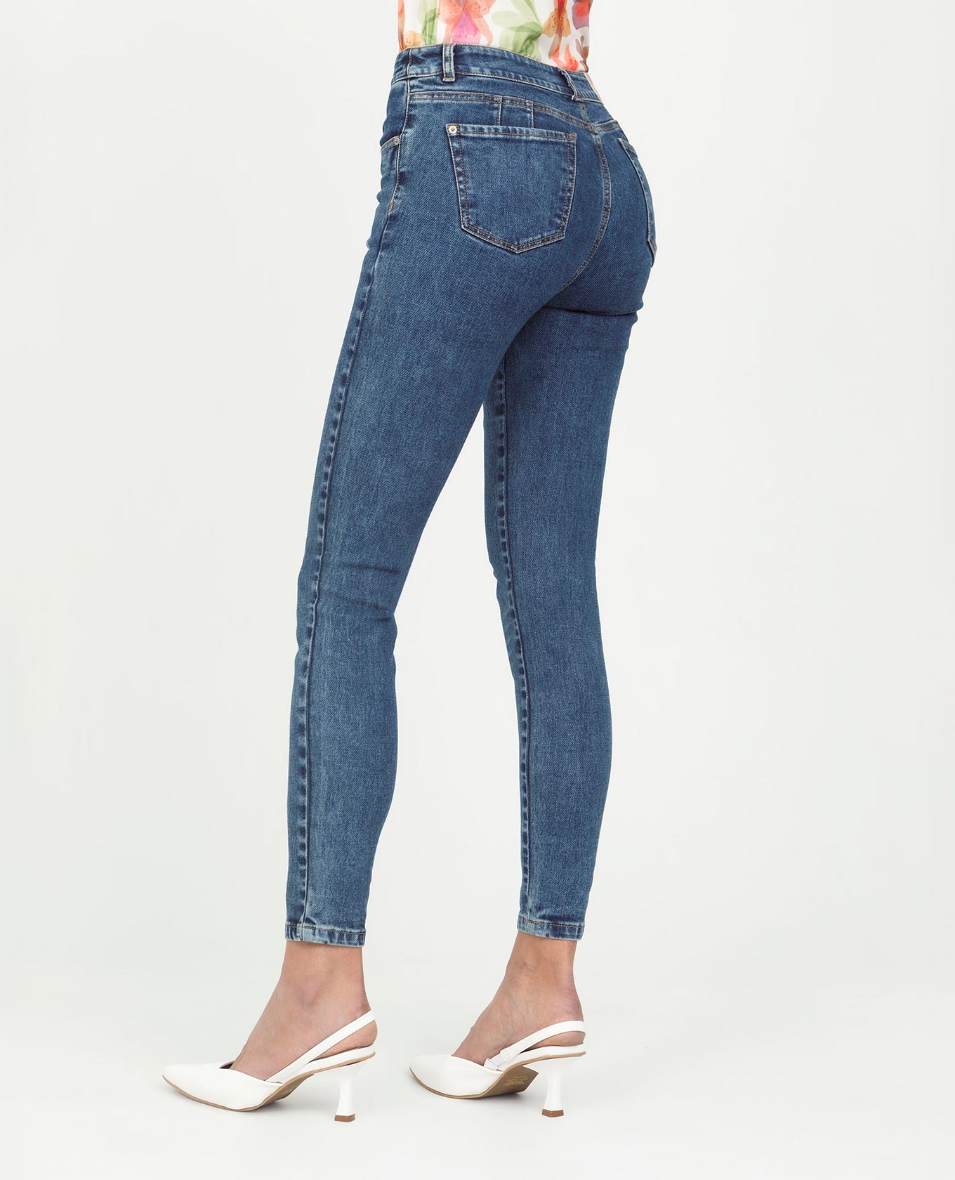 JEAN SKINNY PARA MUJER TONO OSCURO CON PROCESO CINCO BOLSILLOS Adrissa | Ropa para mujer Jeans