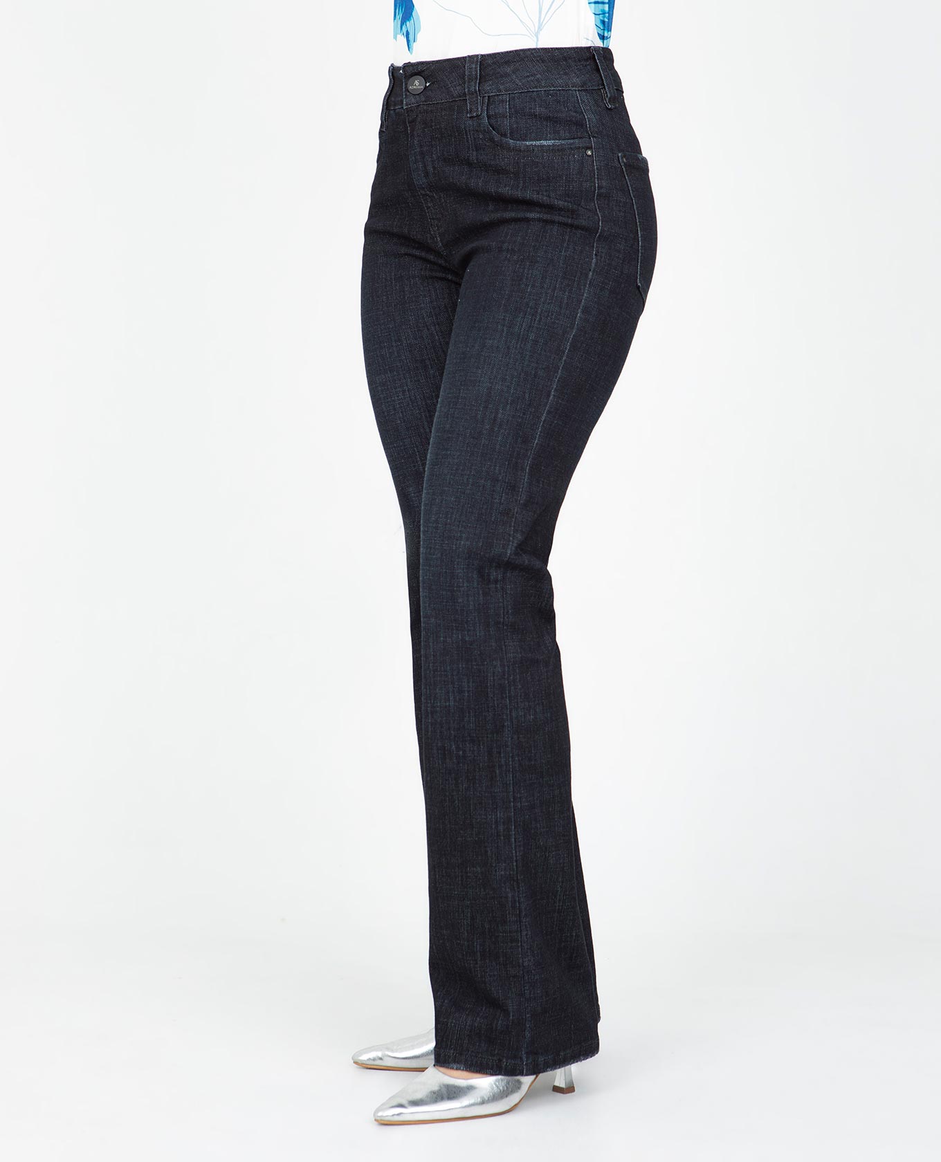 JEAN REGULAR PARA MUJER TONO OSCURO CINCO BOLSILLOS COSTURAS TONO A TONO Adrissa | Ropa para mujer Jeans