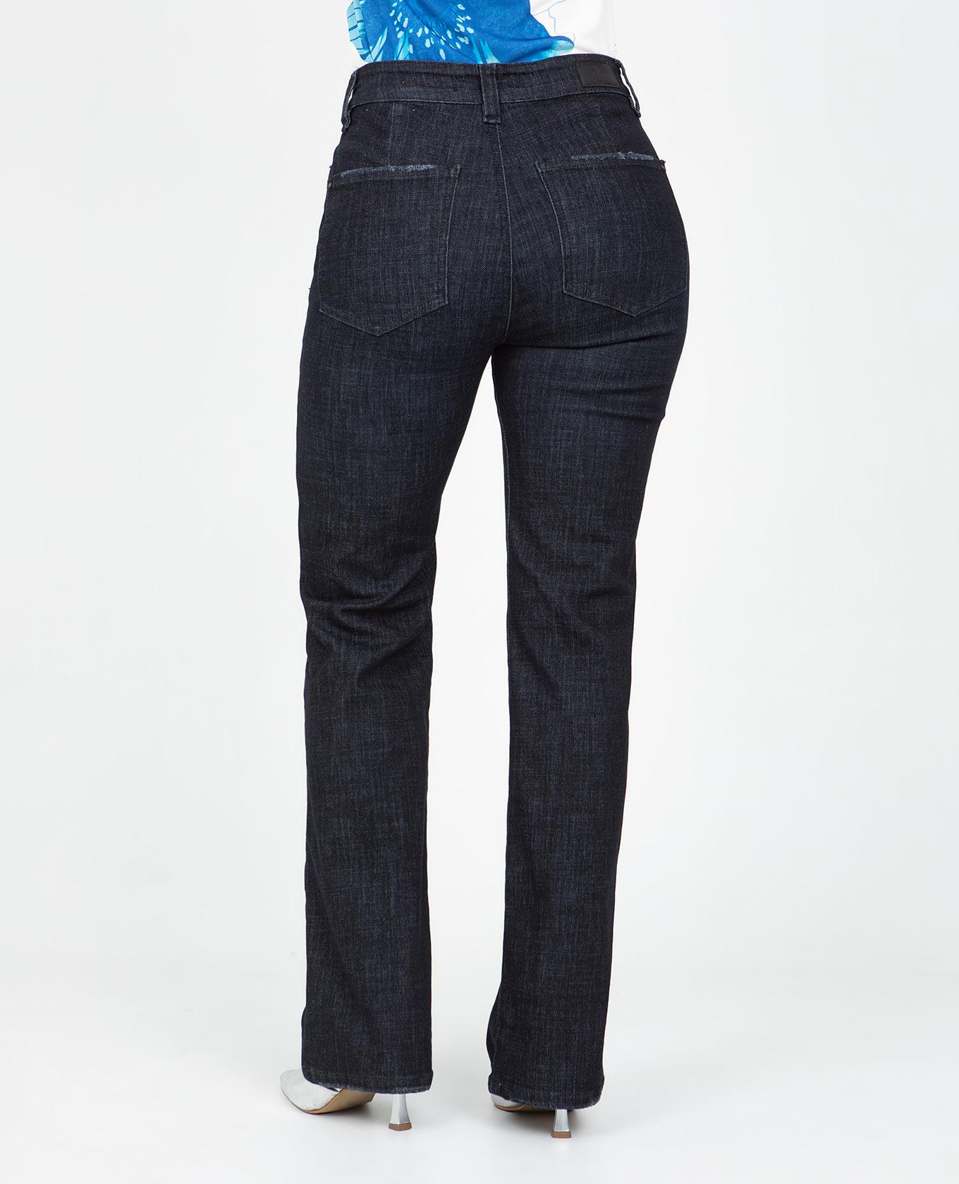 JEAN REGULAR PARA MUJER TONO OSCURO CINCO BOLSILLOS COSTURAS TONO A TONO Adrissa | Ropa para mujer Jeans