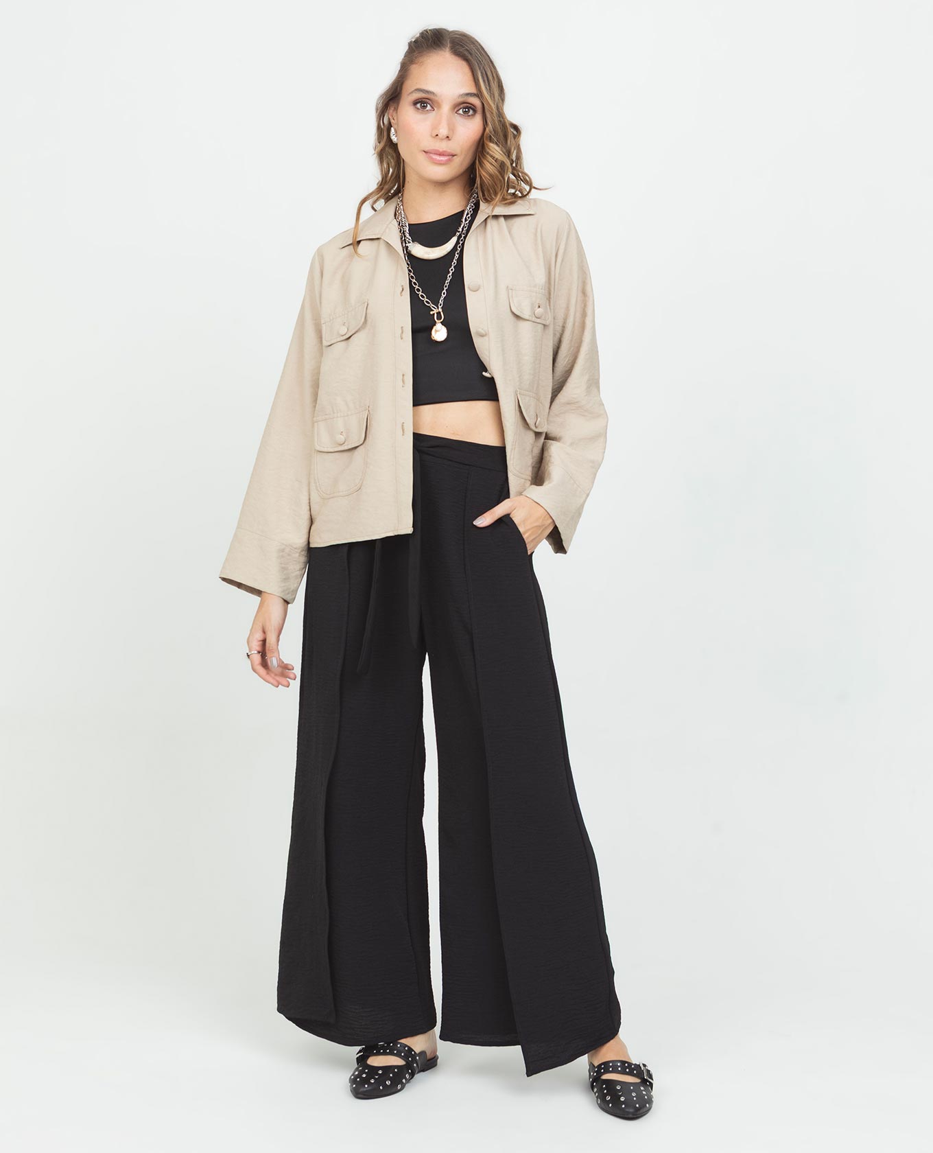 PANTALÓN PAREO SILUETA WIDE LEG TELA CON EFECTO Y BOLSILLOS LATERALES Adrissa | Ropa para mujer