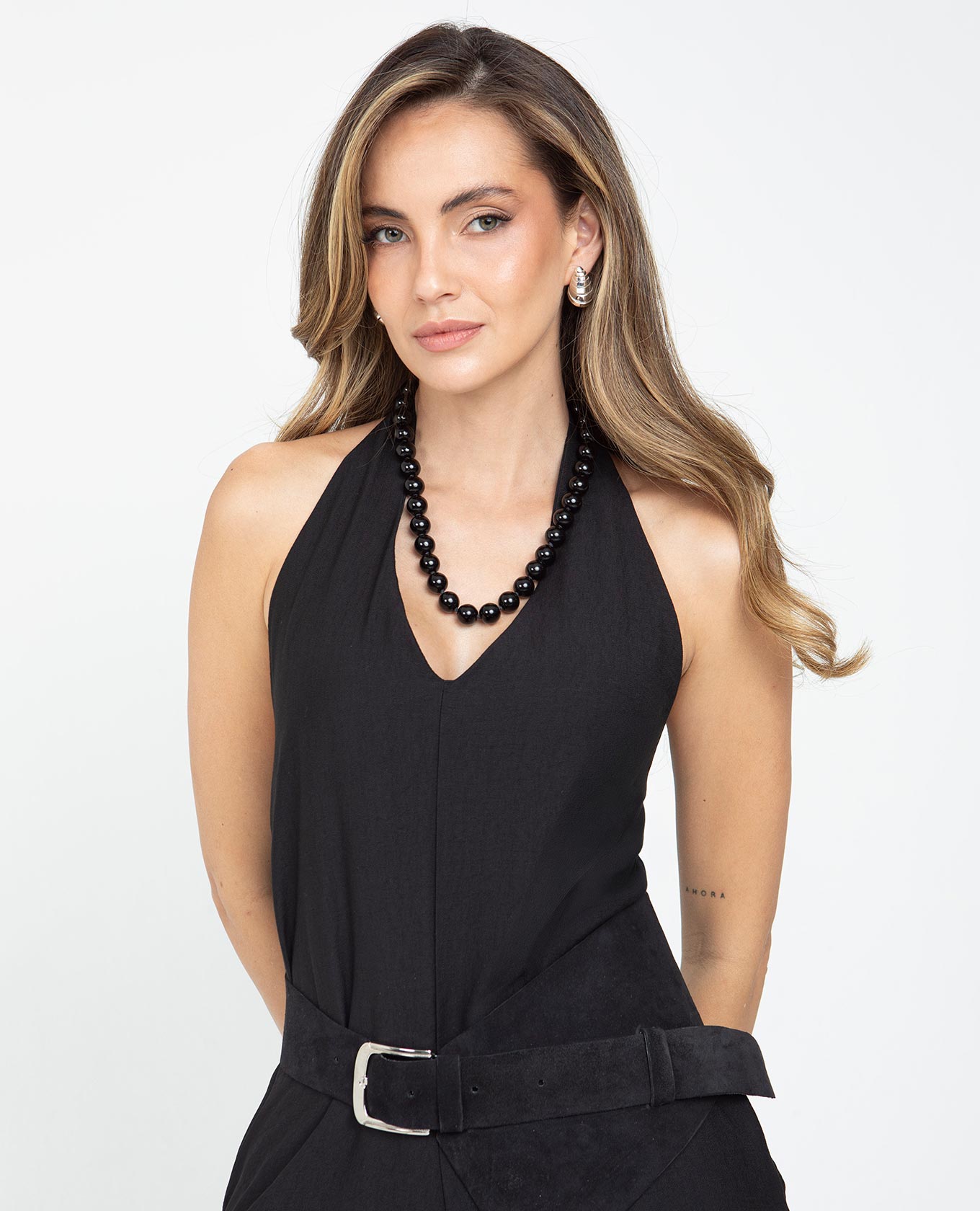 ENTERIZO NEGRO PARA MUJER ESCOTE V ESPALDA DESCUBIERTA CON ELASTICO Adrissa | Ropa para mujer