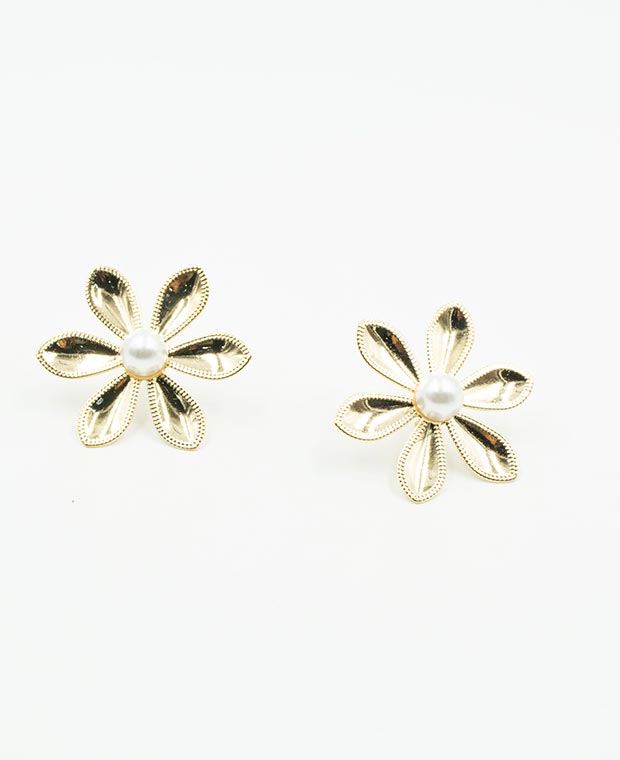 ARETE FEMENINO FLOR CON PERLA Adrissa