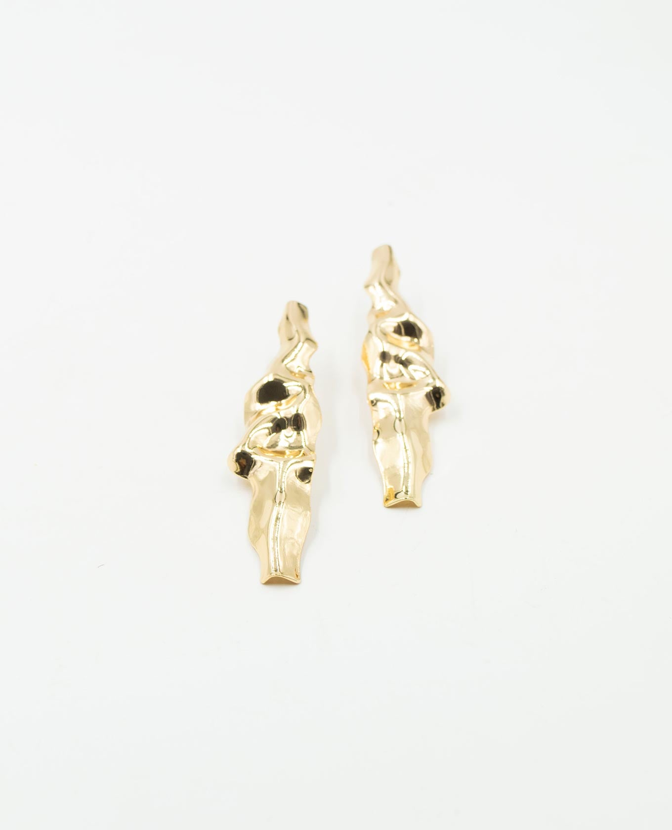 ARETE FEMENINO FORMA RÚSTICA Adrissa | Ropa para mujer Aretes