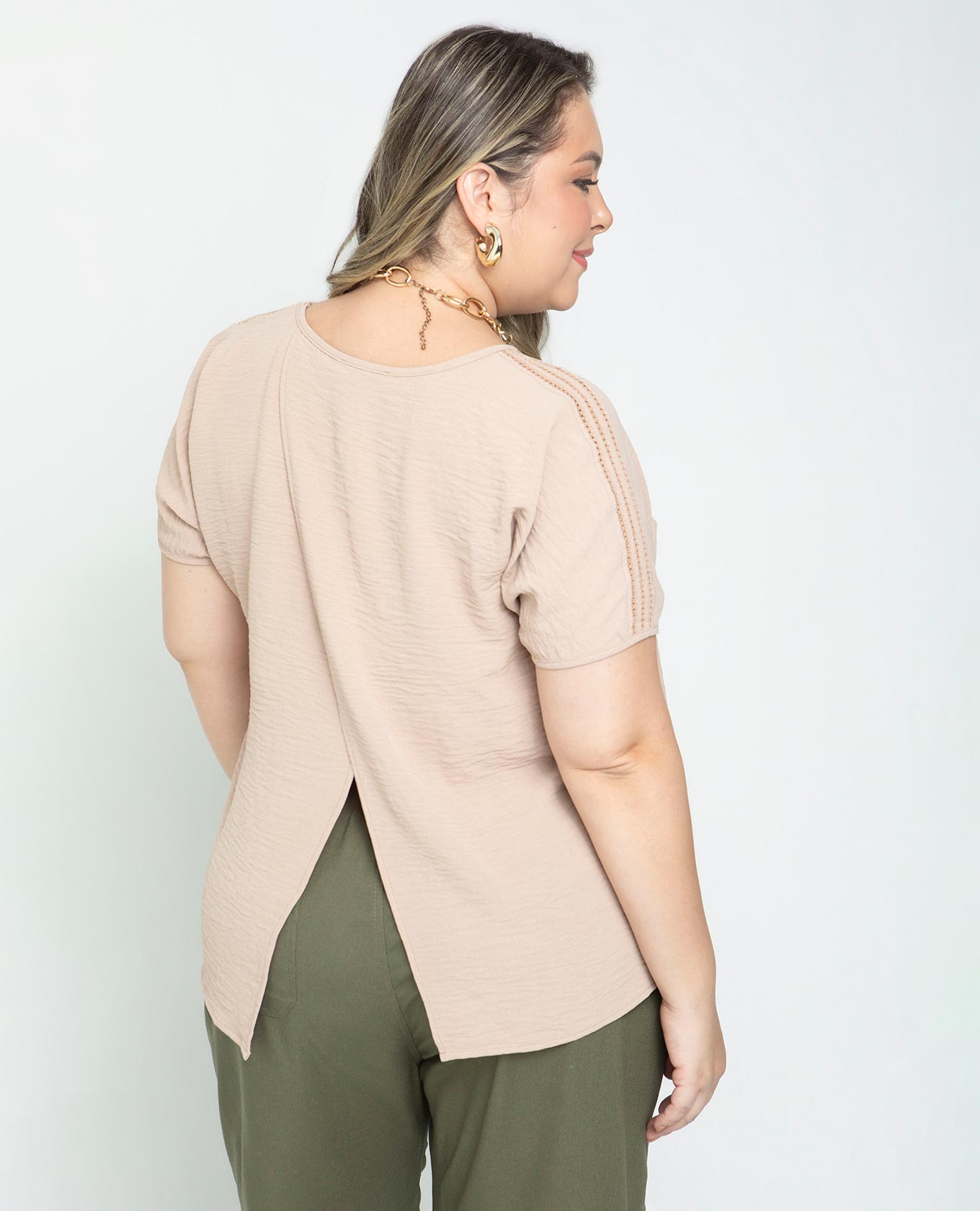 BLUSA MANGA RODADA TALLAS GRANDES CON PUNTADA ARTESANAL Y CRUCE EN ESPALDA Adrissa | Ropa para mujer Blusas