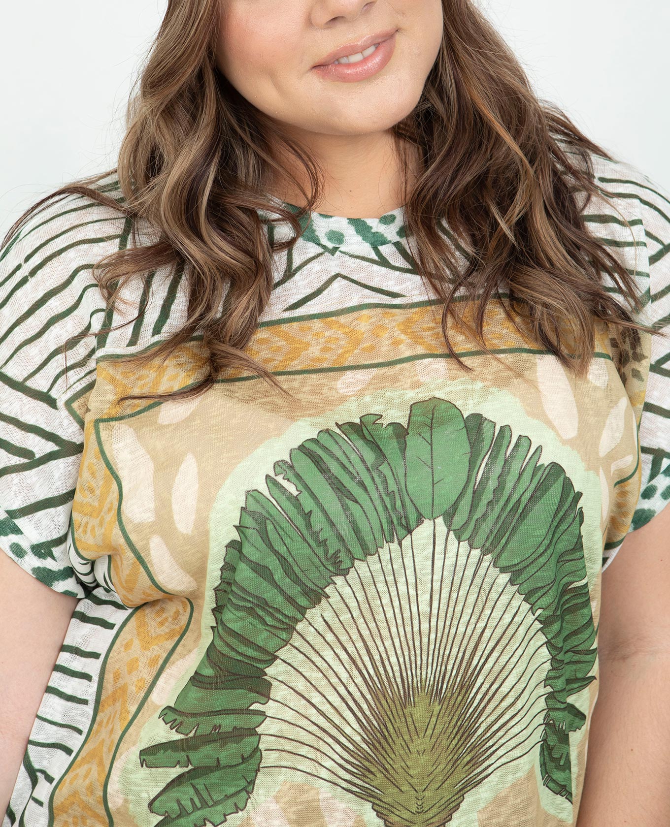 CAMISETA PALMERA TALLAS GRANDES MANGA RODADA TELA CON EFECTO JASPE Adrissa