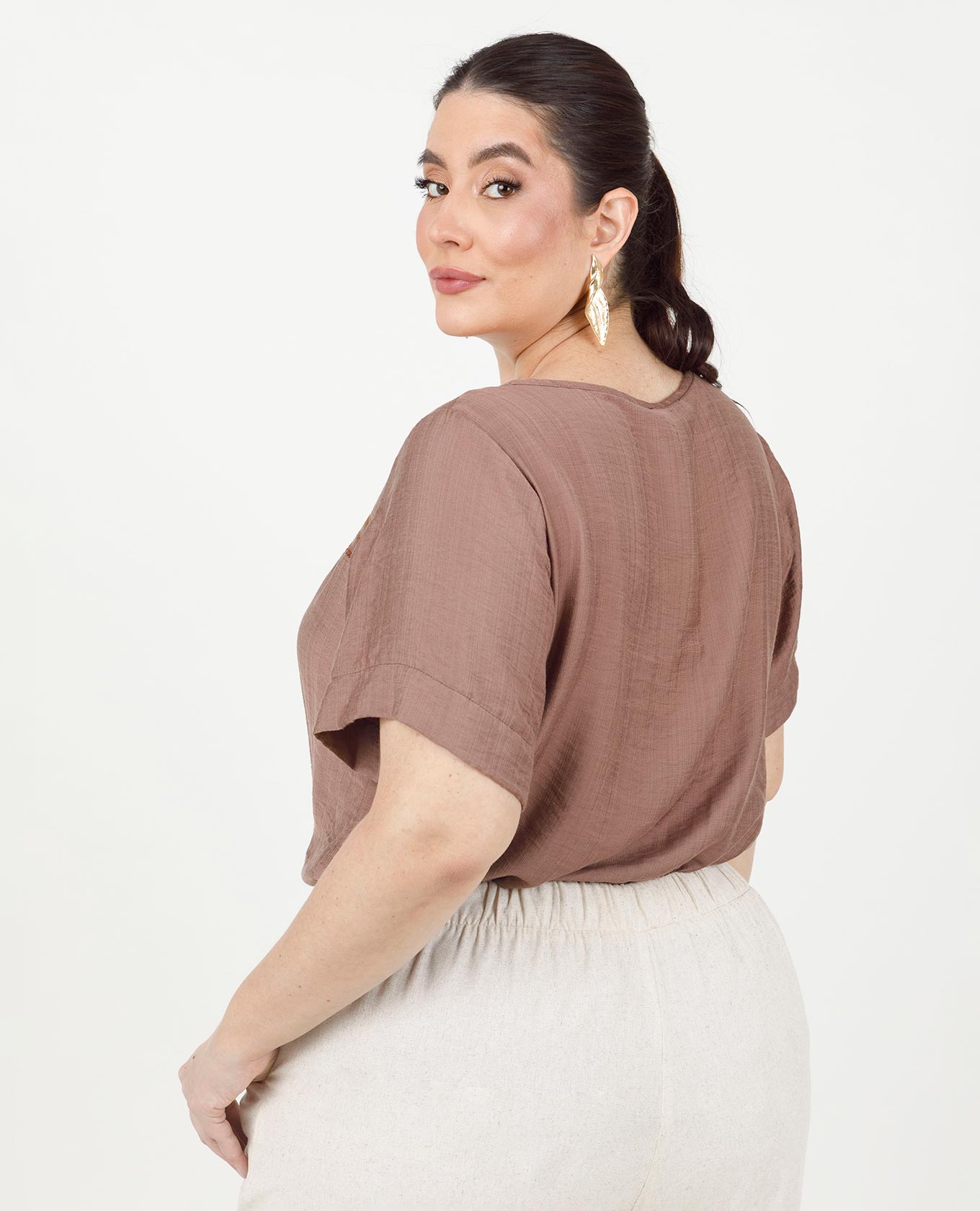 BLUSA MANGA CORTA TALLAS GRANDES CON PUNTADA ARTESANAL EN FRENTES Adrissa | Ropa para mujer Blusas