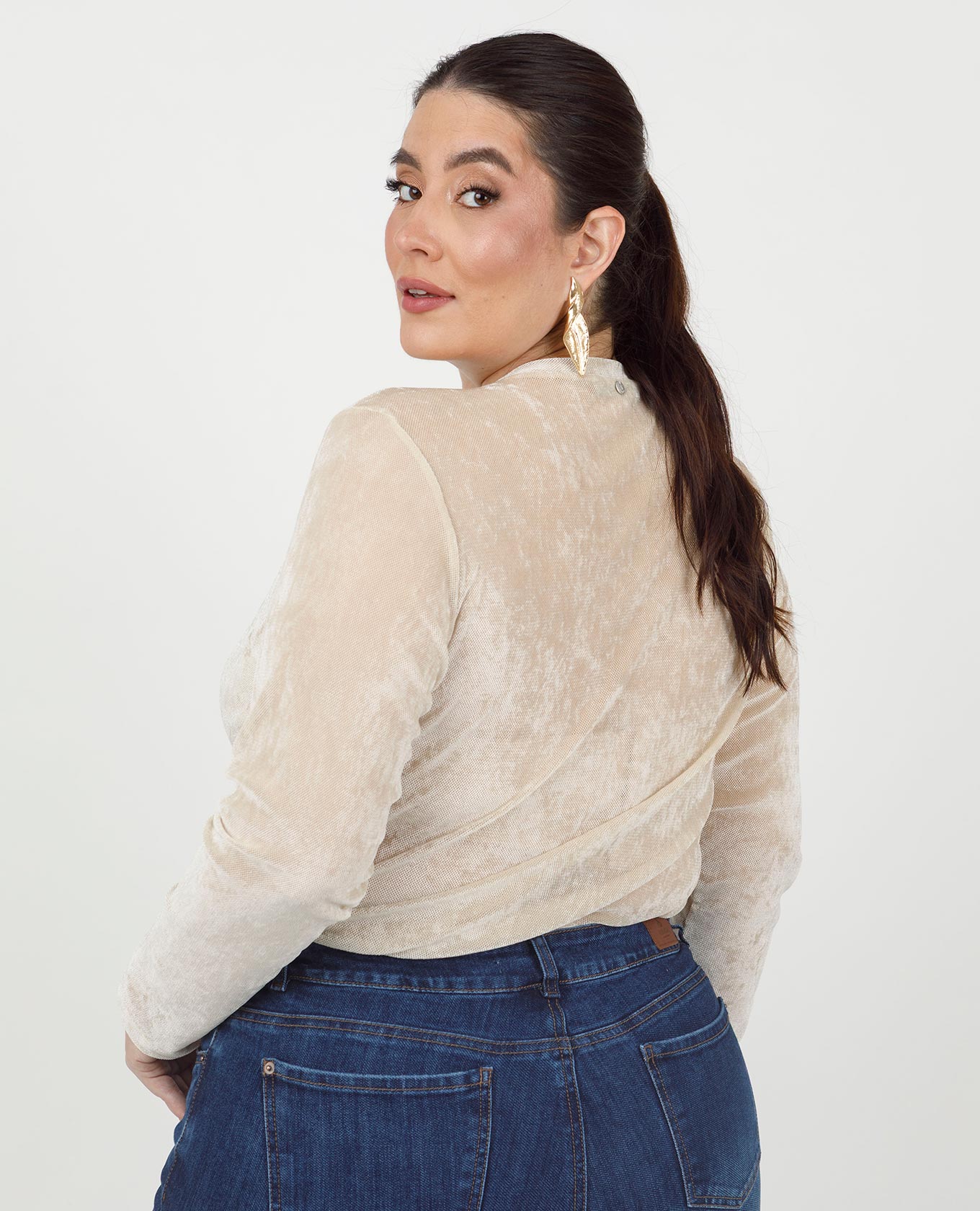 BUZO CUELLO REDONDO TALLAS GRANDES EN MESH TIPO VELVET Adrissa | Ropa para mujer Blusas