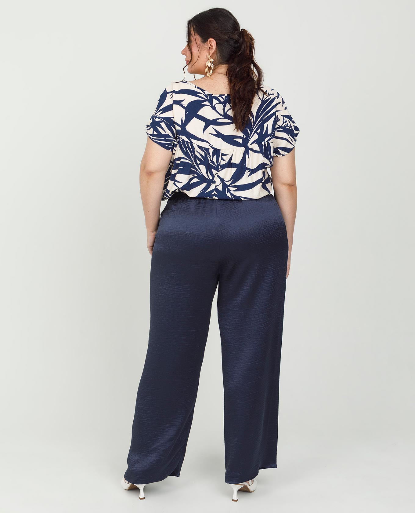 PANTALÓN SATINADO TALLAS GRANDES CINTURON CON HEBILLA PRETINA CON ELÁSTICO Adrissa | Ropa para mujer Pantalones