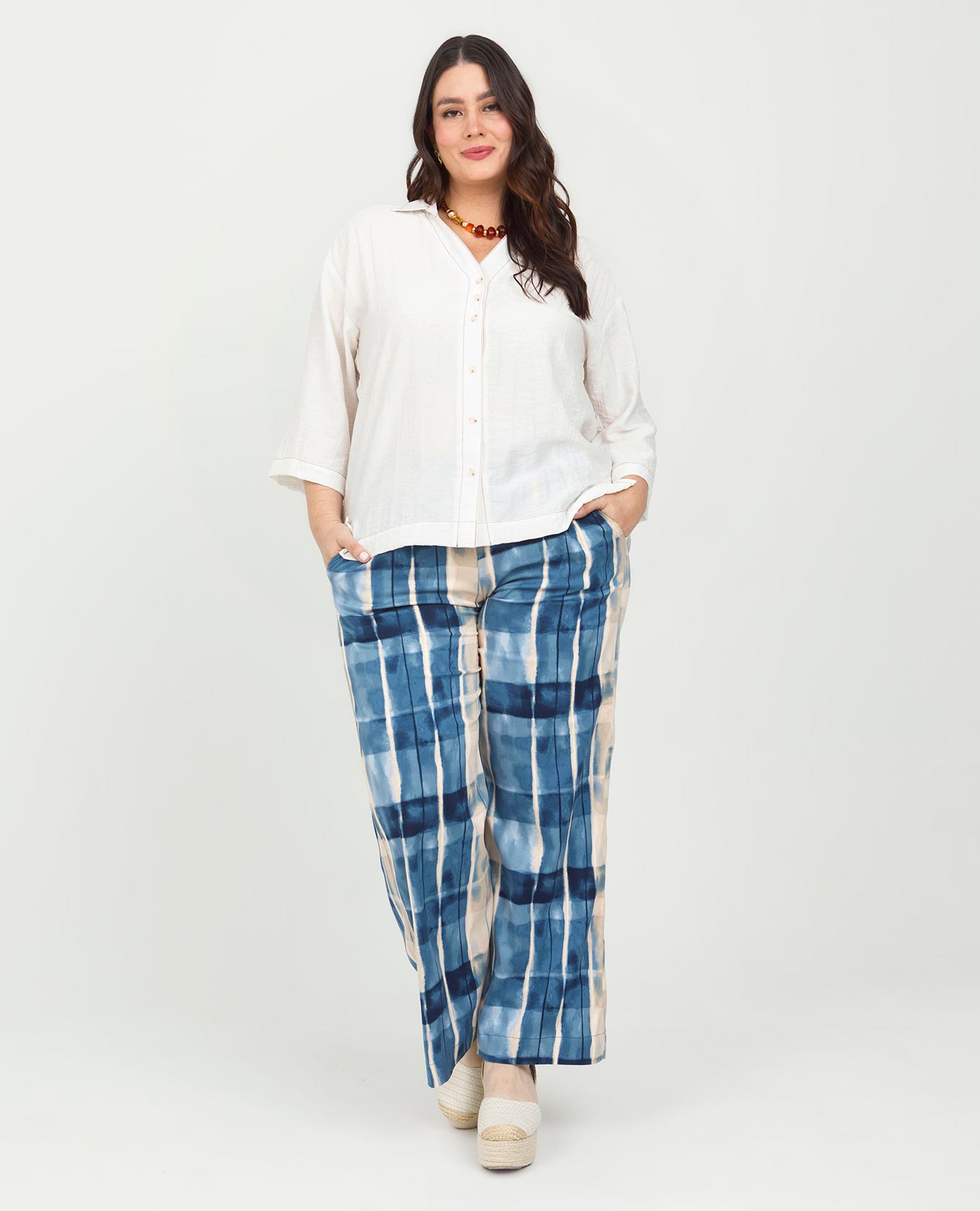 PANTALÓN RECTO TALLAS GRANDES ESTAMPADO CINTURA CON ELÁSTICO Y BOLSILLOS Adrissa | Ropa para mujer Pantalones