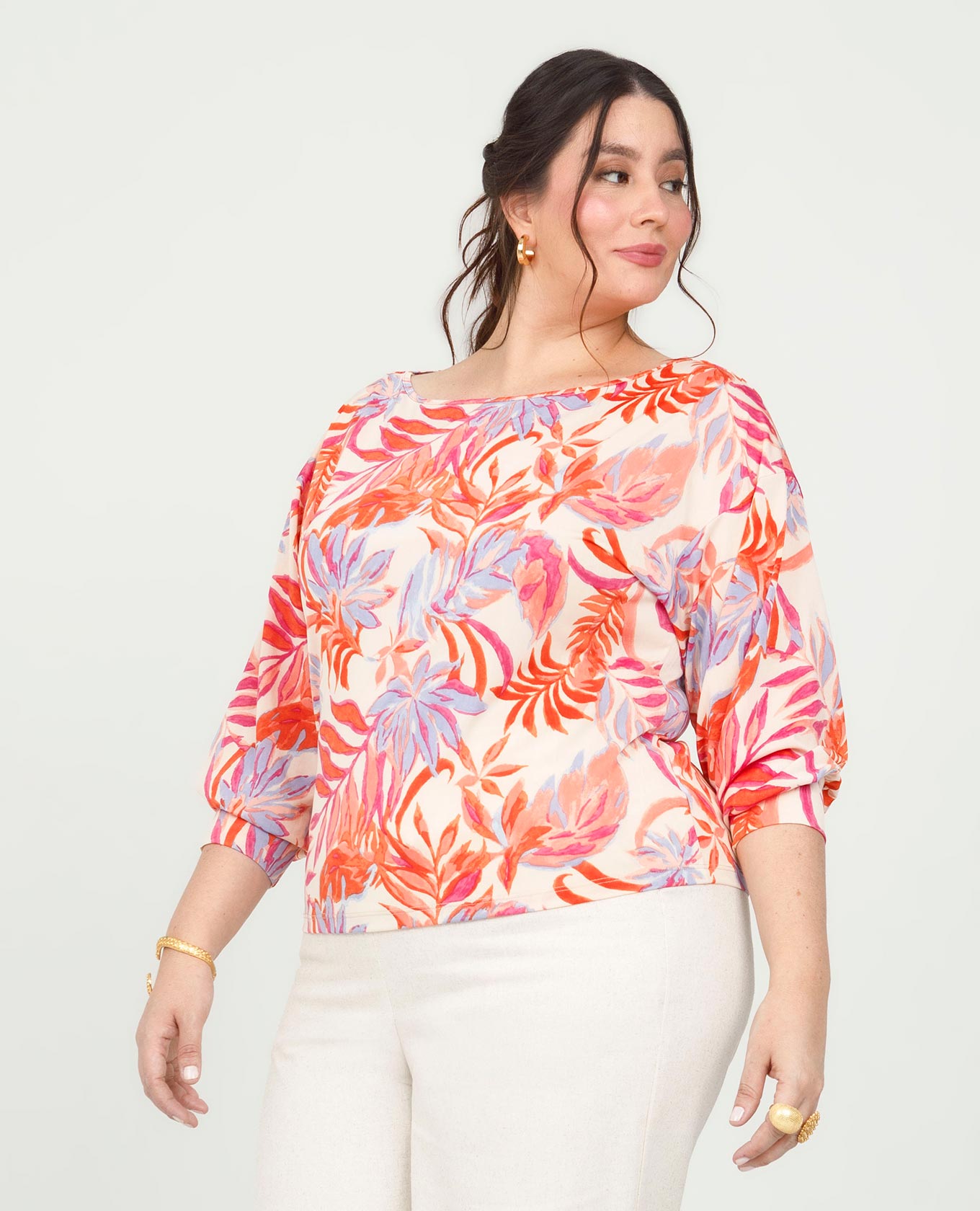 CAMISETA ESTAMPADA PARA MUJER ESCOTE SEMI BANDEJA MANGA 3/4 Adrissa | Ropa para mujer Blusas