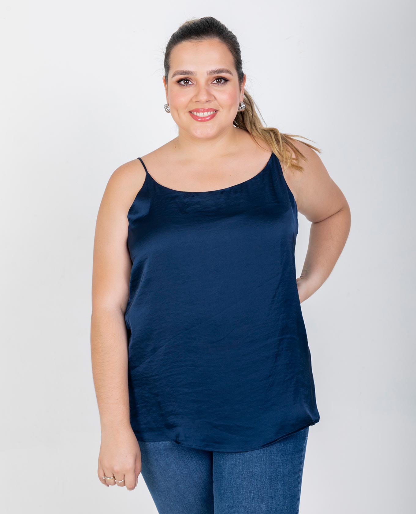 BLUSA BÁSICA TALLAS GRANDES OLIVIA AZUL OSCURO Adrissa