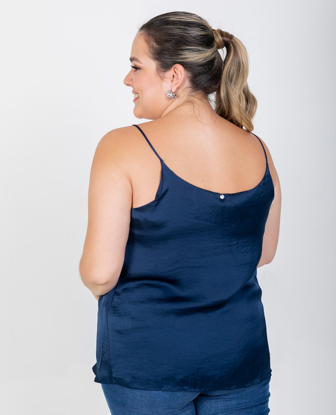 BLUSA BÁSICA TALLAS GRANDES OLIVIA Adrissa