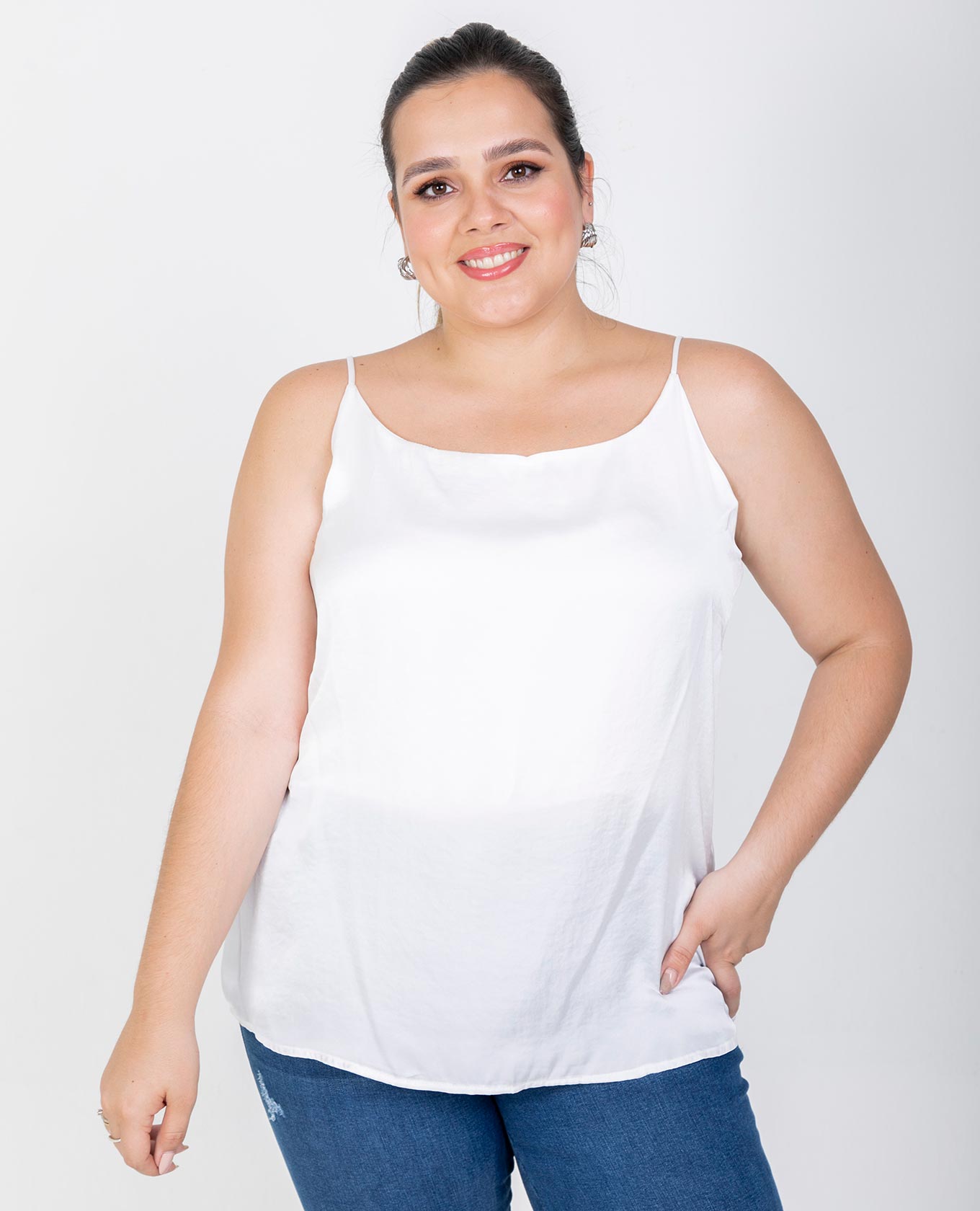 BLUSA BÁSICA TALLAS GRANDES OLIVIA IVORY Adrissa