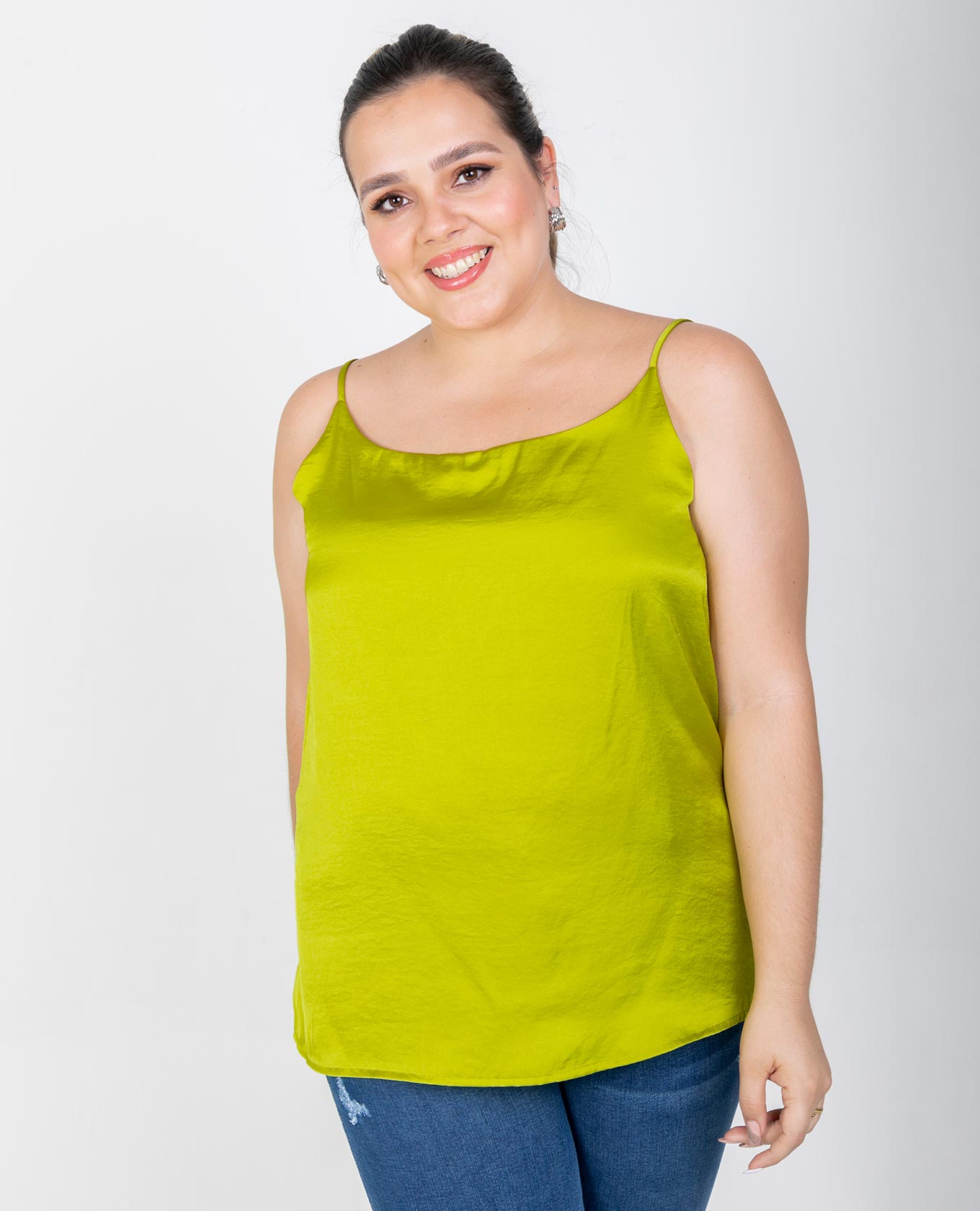 BLUSA BÁSICA TALLAS GRANDES OLIVIA VERDE PISTACHO Adrissa