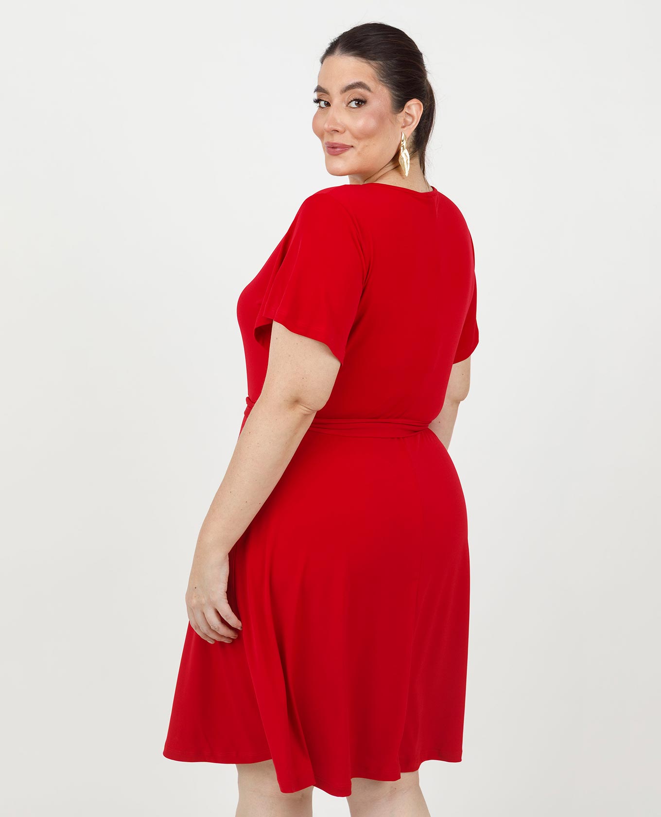 VESTIDO CORTO TALLAS GRANDES ESCOTE V MANGA CORTA CON VUELO FALDA SEMI ROTONDA Adrissa | Ropa para mujer Vestidos